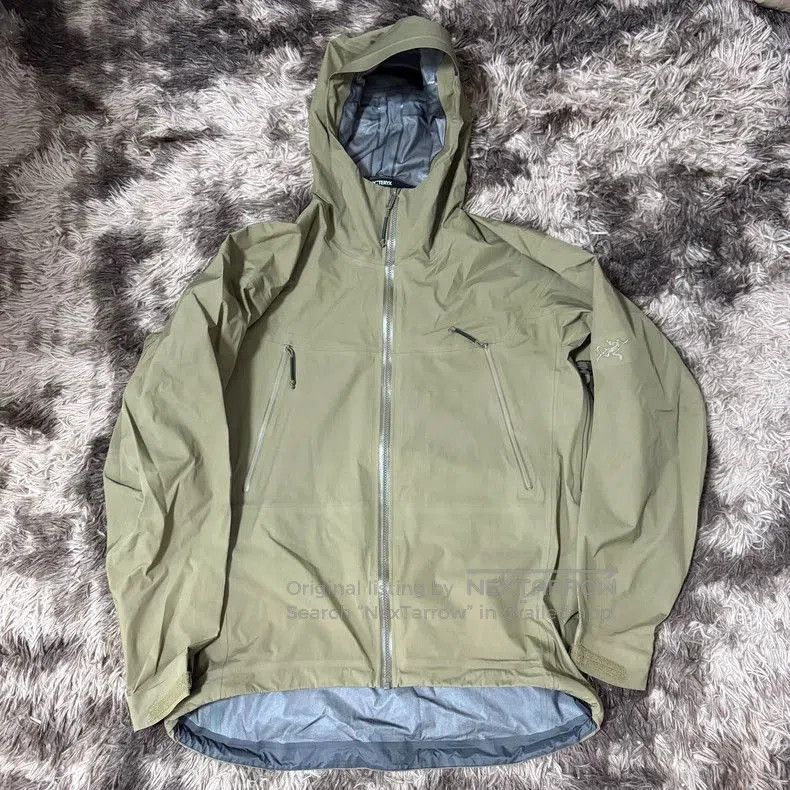 Arc'teryx Arcteryx Alpha Jacket LT Gen2. Size US L / EU 52-54 / 3 - 1 Thumbnail
