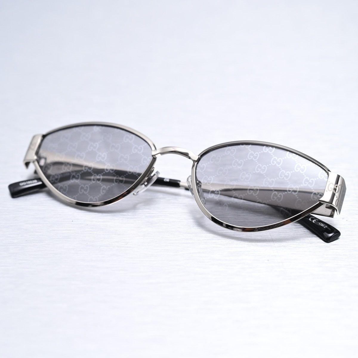 Gucci GUCCI GG1853S 002 SUNGLASSES Size ONE SIZE - 7 Thumbnail