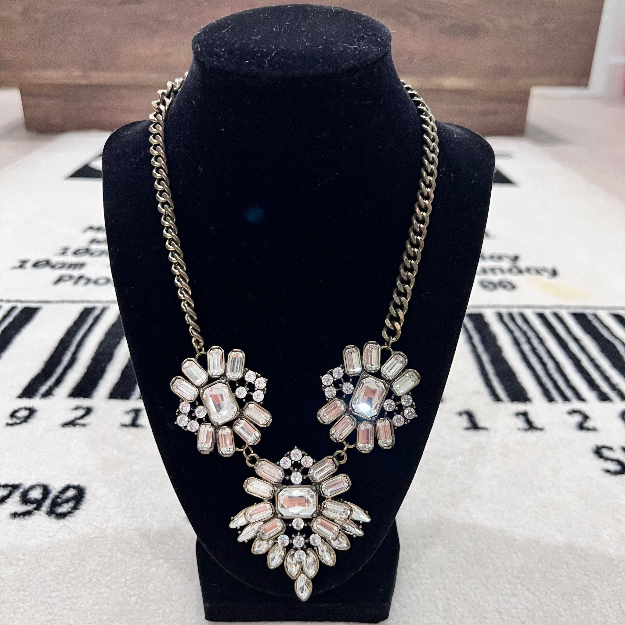 Other Saved By The Dress Crystal Necklace Bronze Fashion Jewelr Size ONE SIZE - 1 Thumbnail