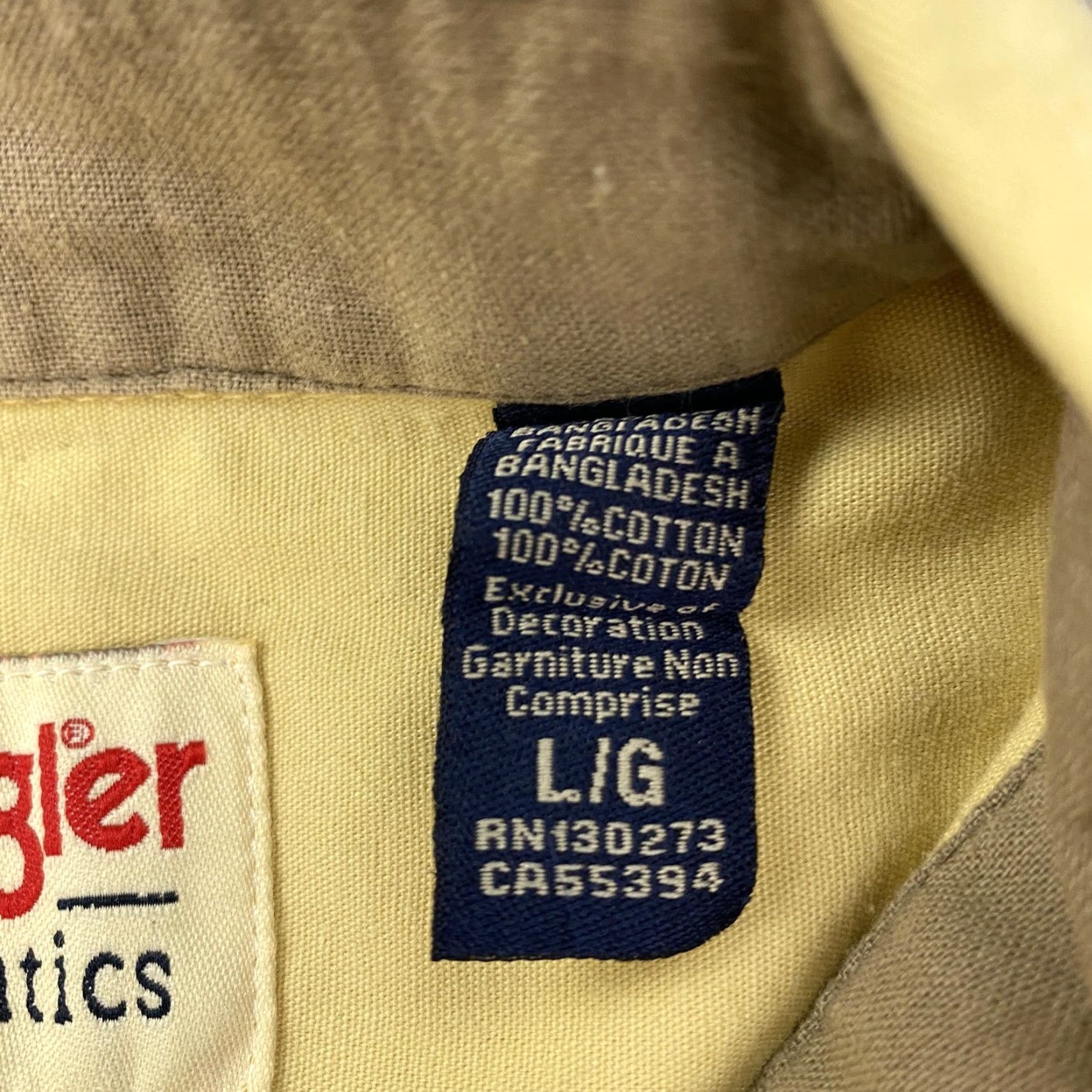 Wrangler Wrangler Authentics Shirt Mens Large Khaki Short Sleeve Button Front Safari Beige Cotton Pocketed Button-Up N/A Size US L / EU 52-54 / 3 - 7 Thumbnail