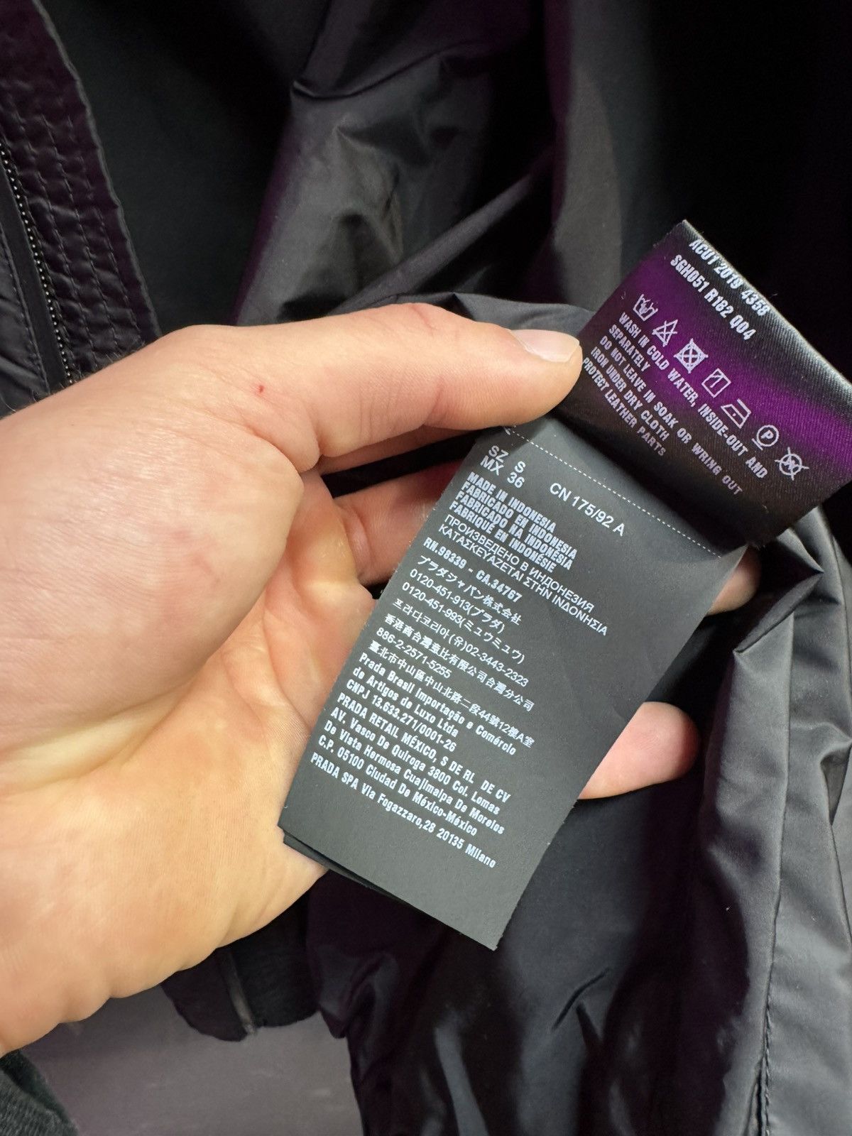 Prada Prada black Nylon windbreaker Size US S / EU 44-46 / 1 - 7 Thumbnail