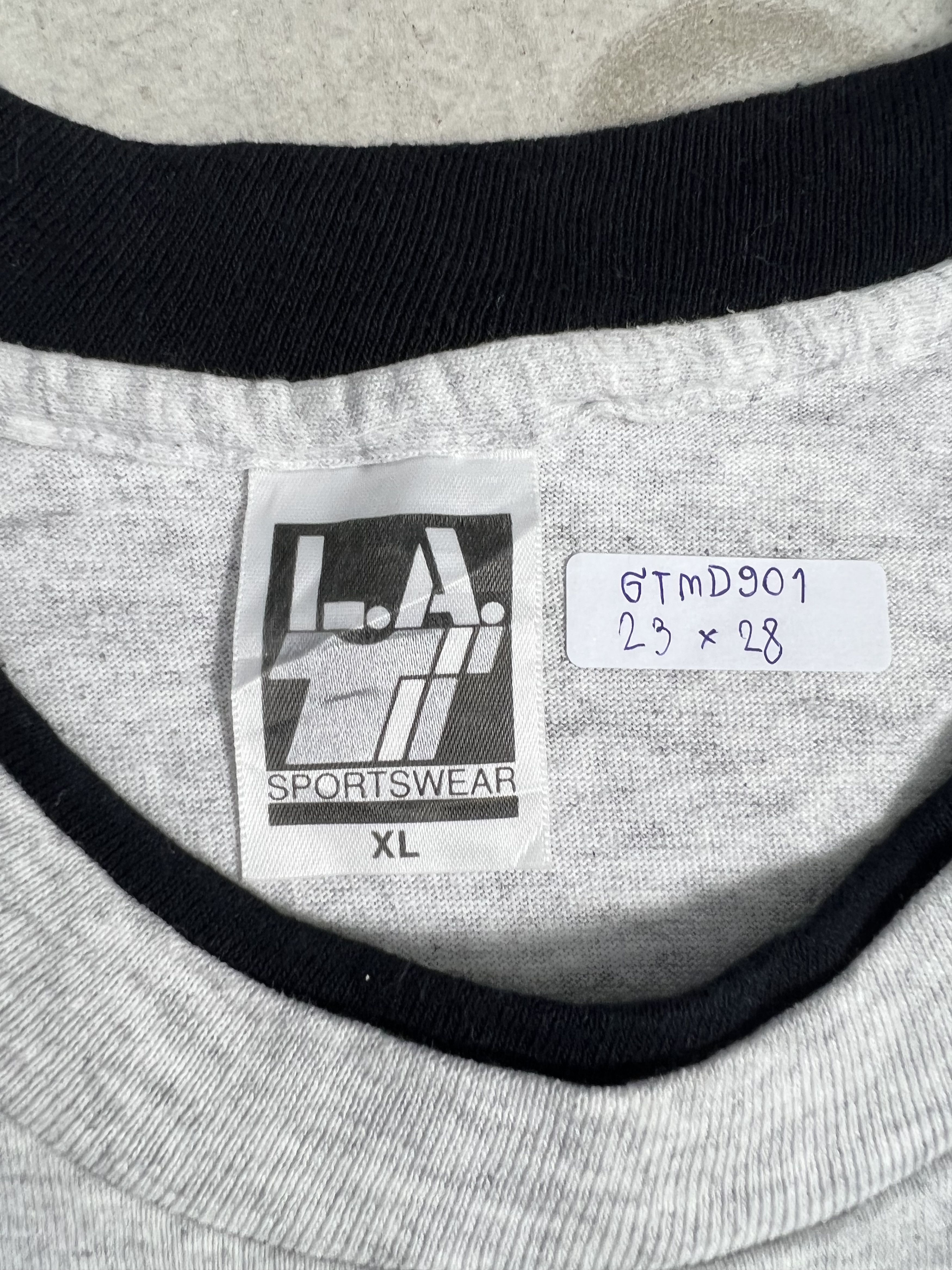 Vintage Vtg 90s Break the Chains Human Rights Art Tee (XL) GTMD901 Size US XL / EU 56 / 4 - 3 Thumbnail