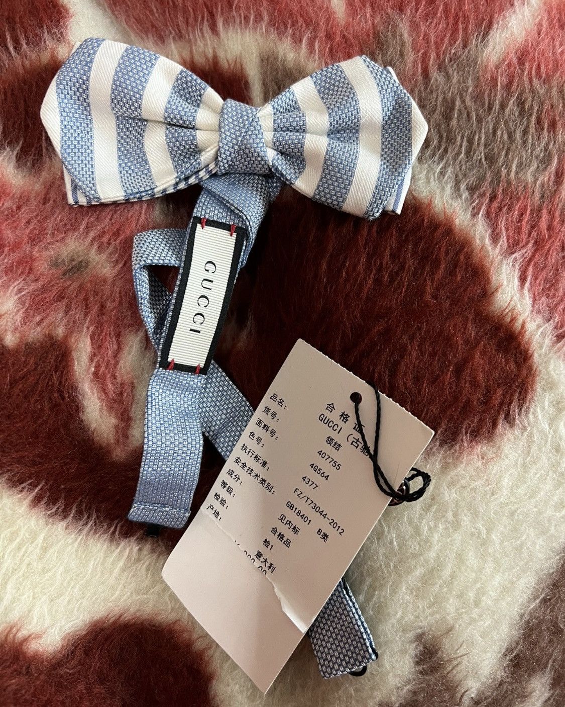 image of Gucci Neck Bow in Blue, Men's