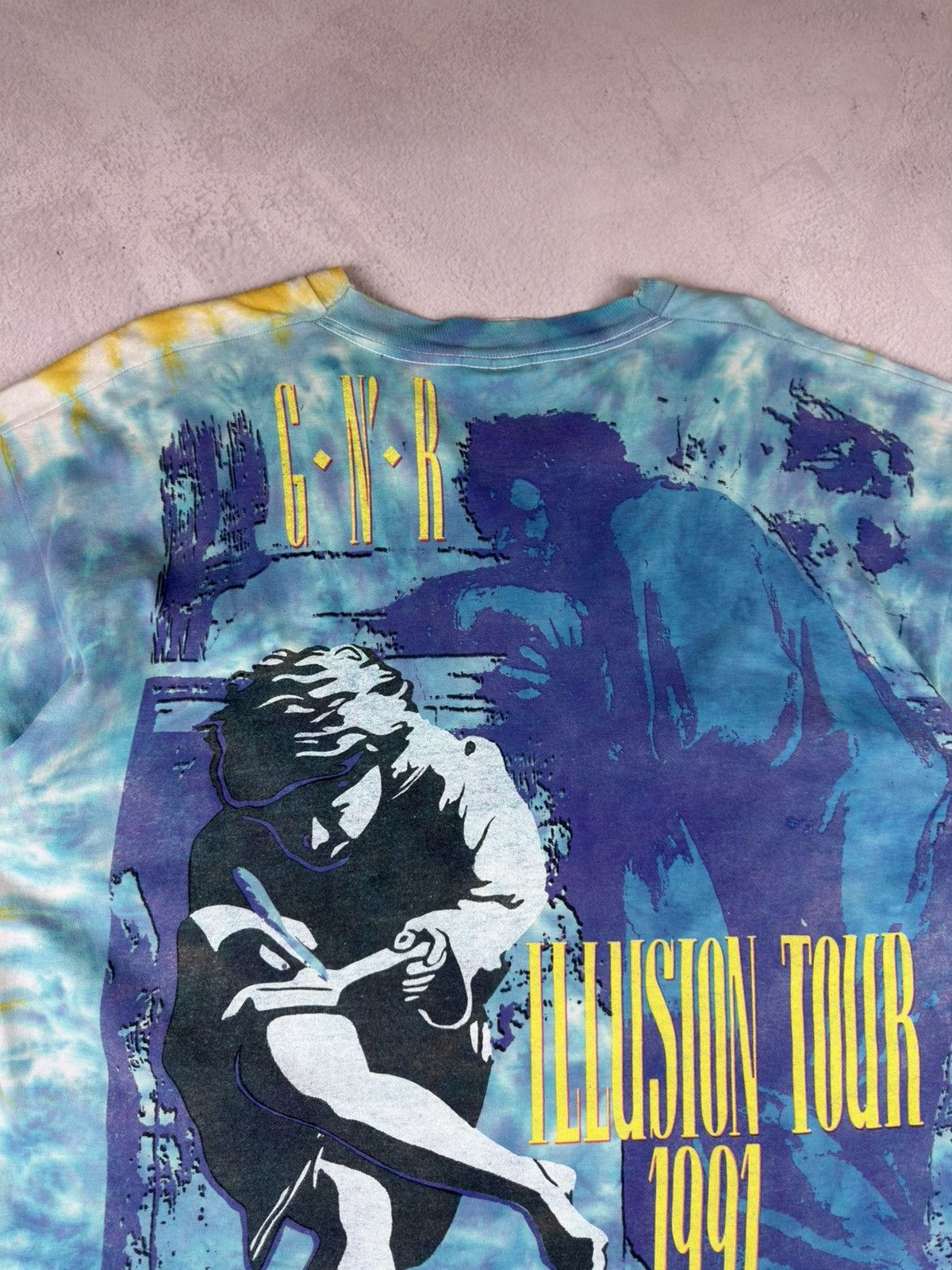 Liquid Blue 1991 Guns N' Roses Use Your Ilusion Tour Liquid Blue Tie Dye Size US XL / EU 56 / 4 - 12 Thumbnail
