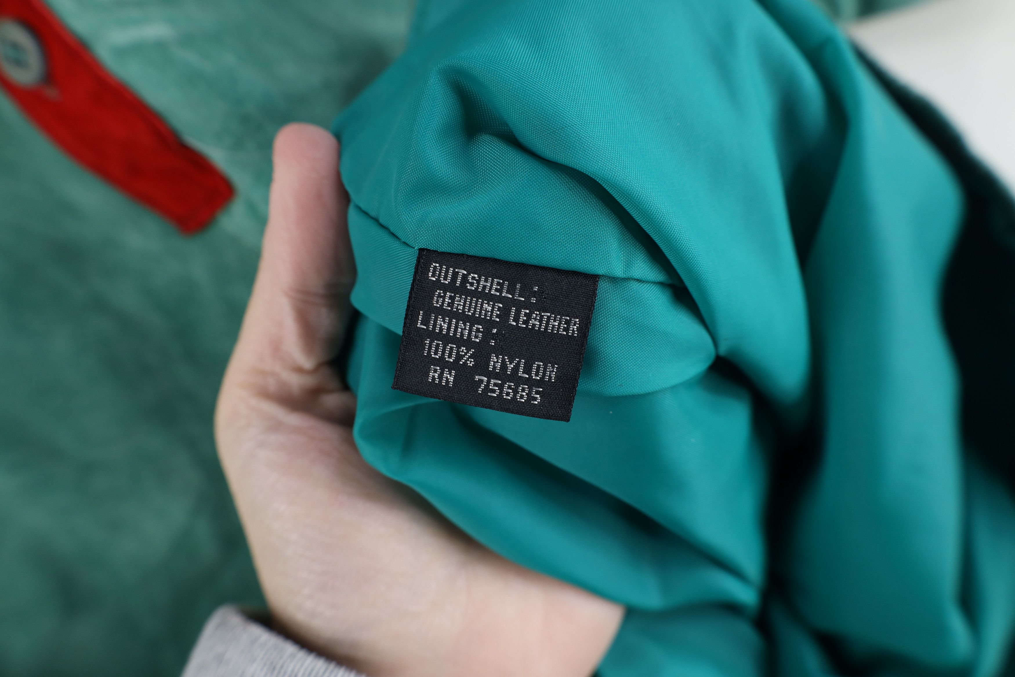 Vintage Deadstock Vintage 90s Streetwear Leather Henley Shirt Green Size US M / EU 48-50 / 2 - 11 Thumbnail