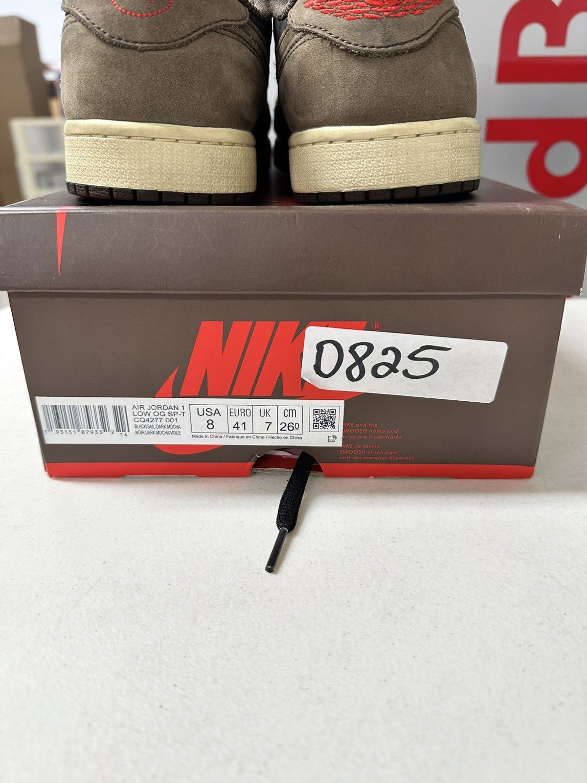 Nike × Travis Scott Travis scott low mochas Size US 8 / EU 41 - 10 Thumbnail