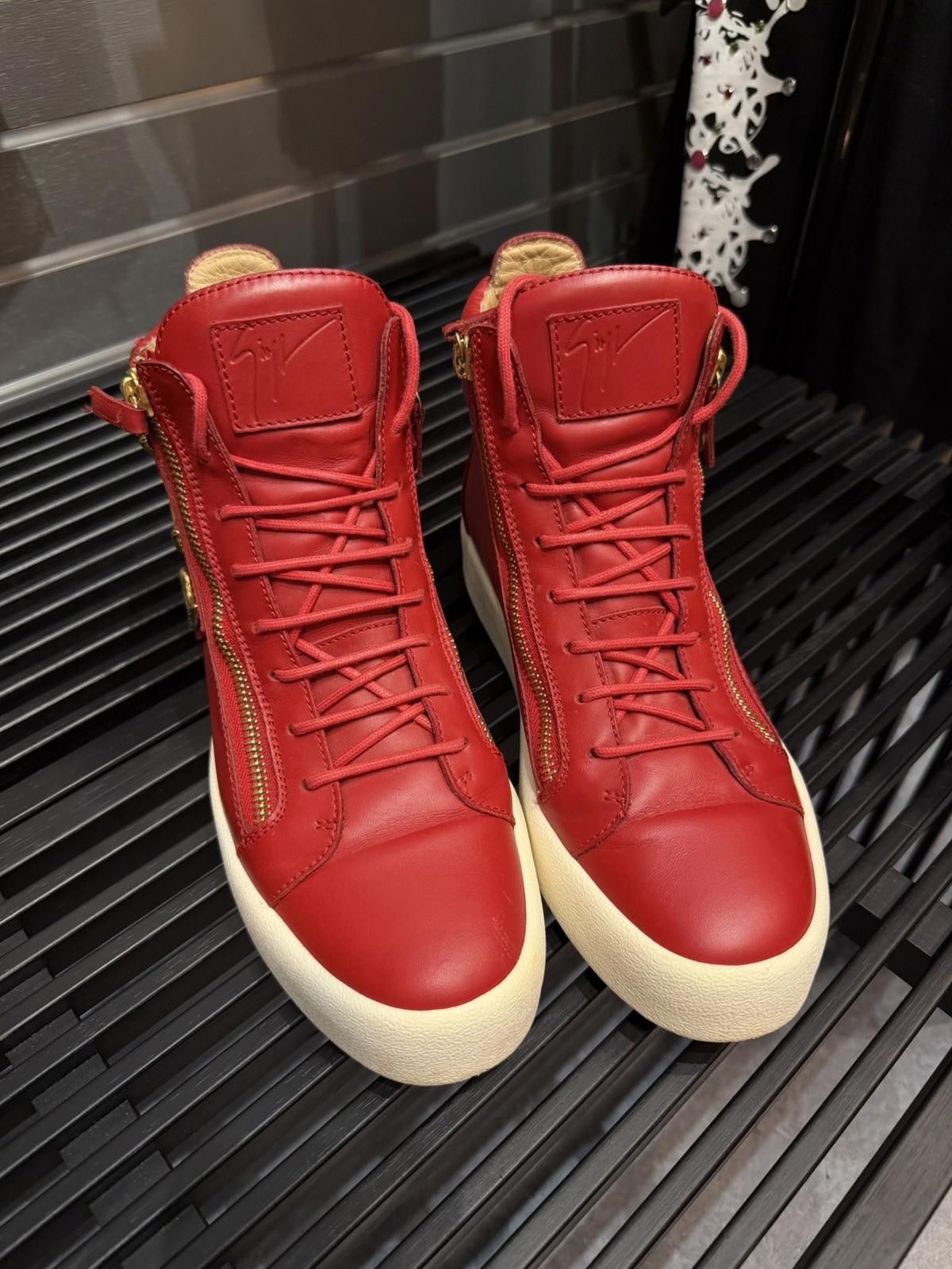 Giuseppe Zanotti Giuseppe Zanotti Size 44EU/11US Red Leather Wings Sneakers Size US 11 / EU 44 - 9 Thumbnail