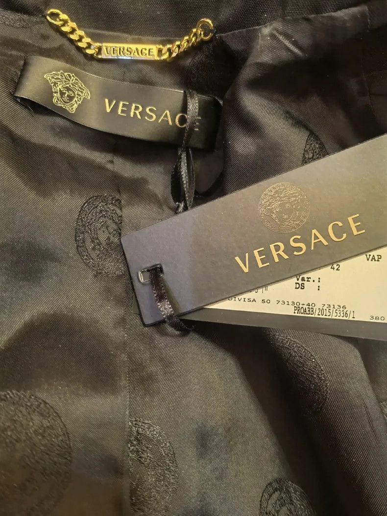 Versace Versace Paperback suit temperament Size M / US 6-8 / IT 42-44 - 8 Thumbnail