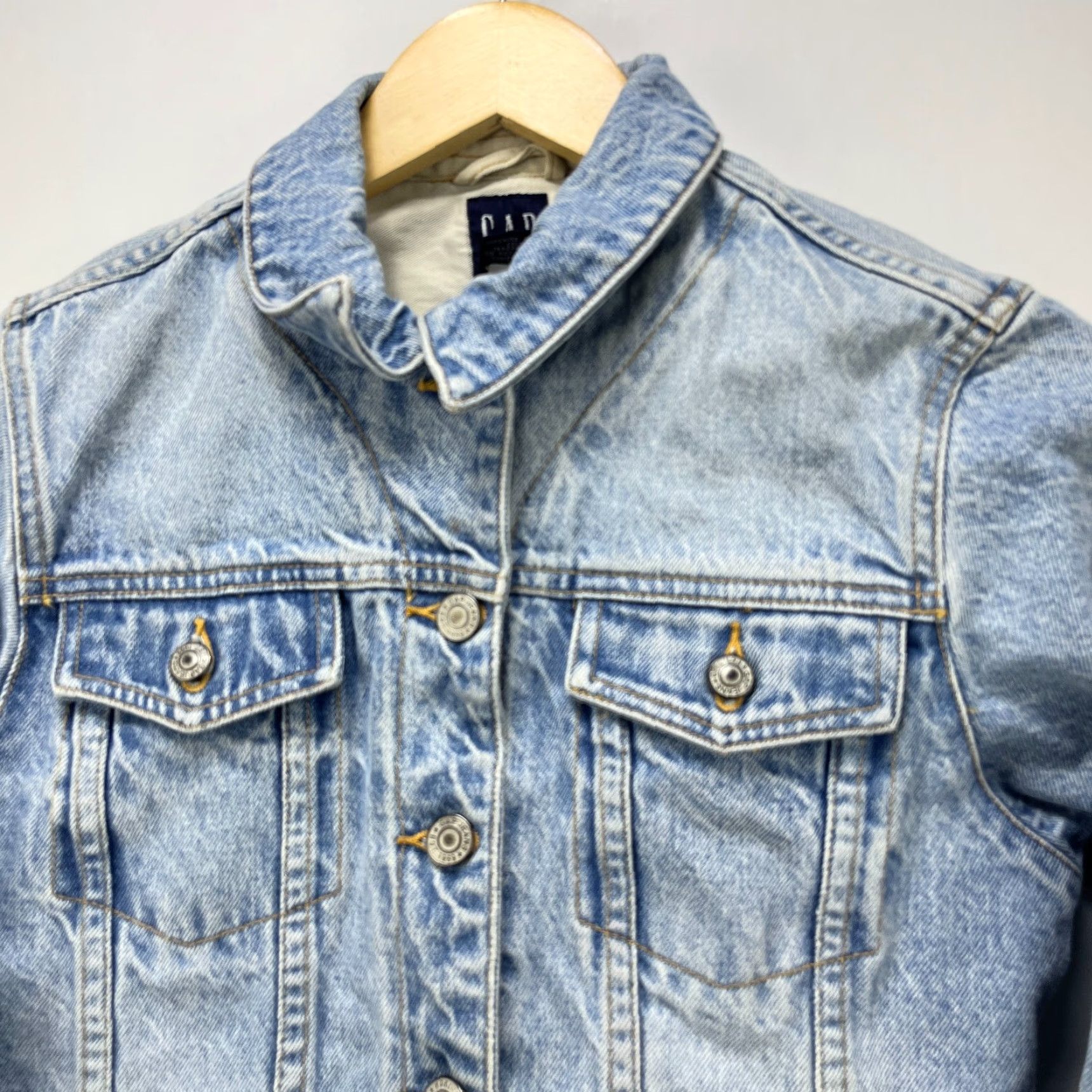 Gap VINTAGE Gap Denim Jacket Light Wash Womens S Blue Denim Jacket Retro Y2K Womens Jacket Size S / US 4 / IT 40 - 3 Thumbnail