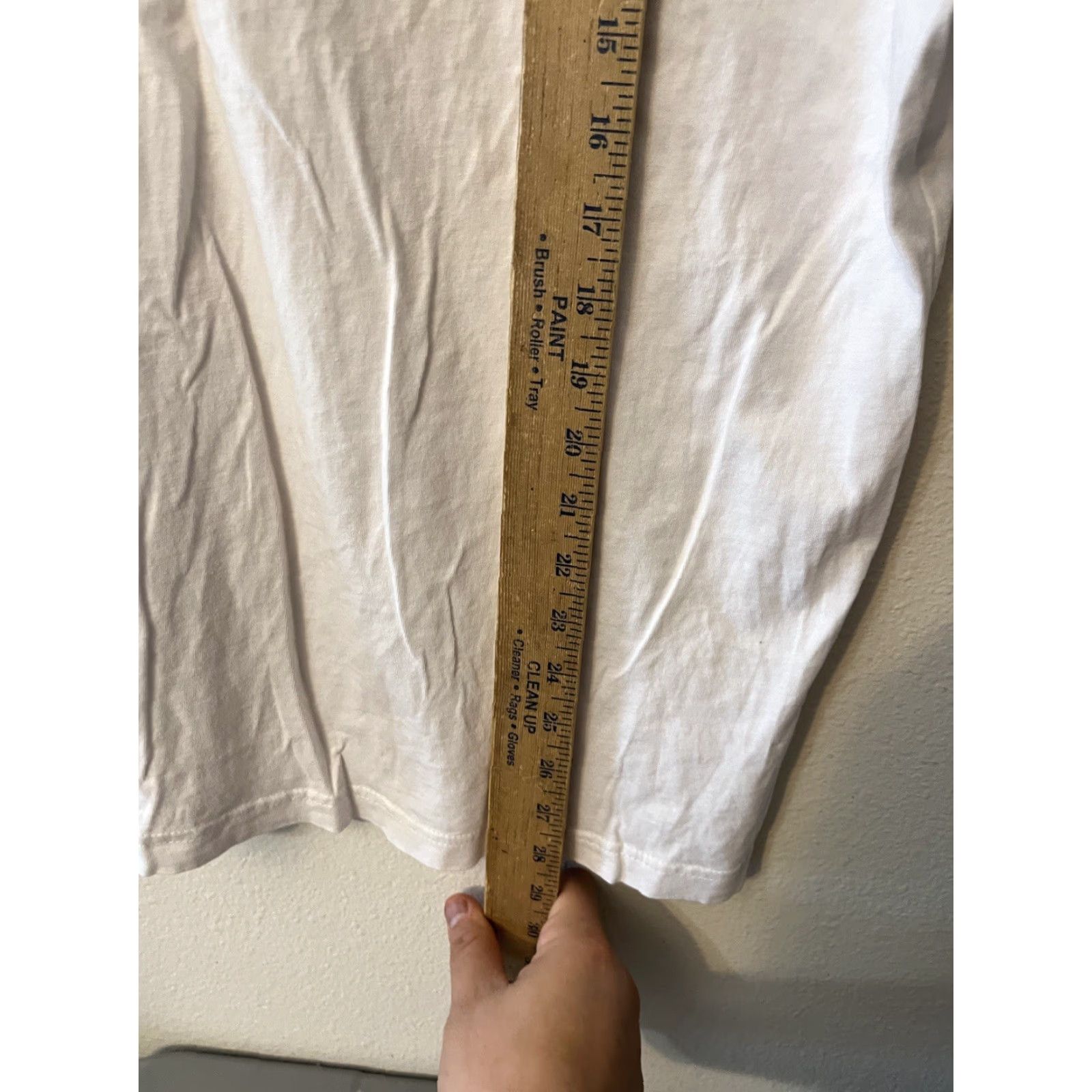 Hurley VINTAGE Hurley Shirt Men Adult Medium White Logo Tee Crew Neck Short Sleeve Casual Modern California Surfing 2010s Mens Size US M / EU 48-50 / 2 - 5 Thumbnail
