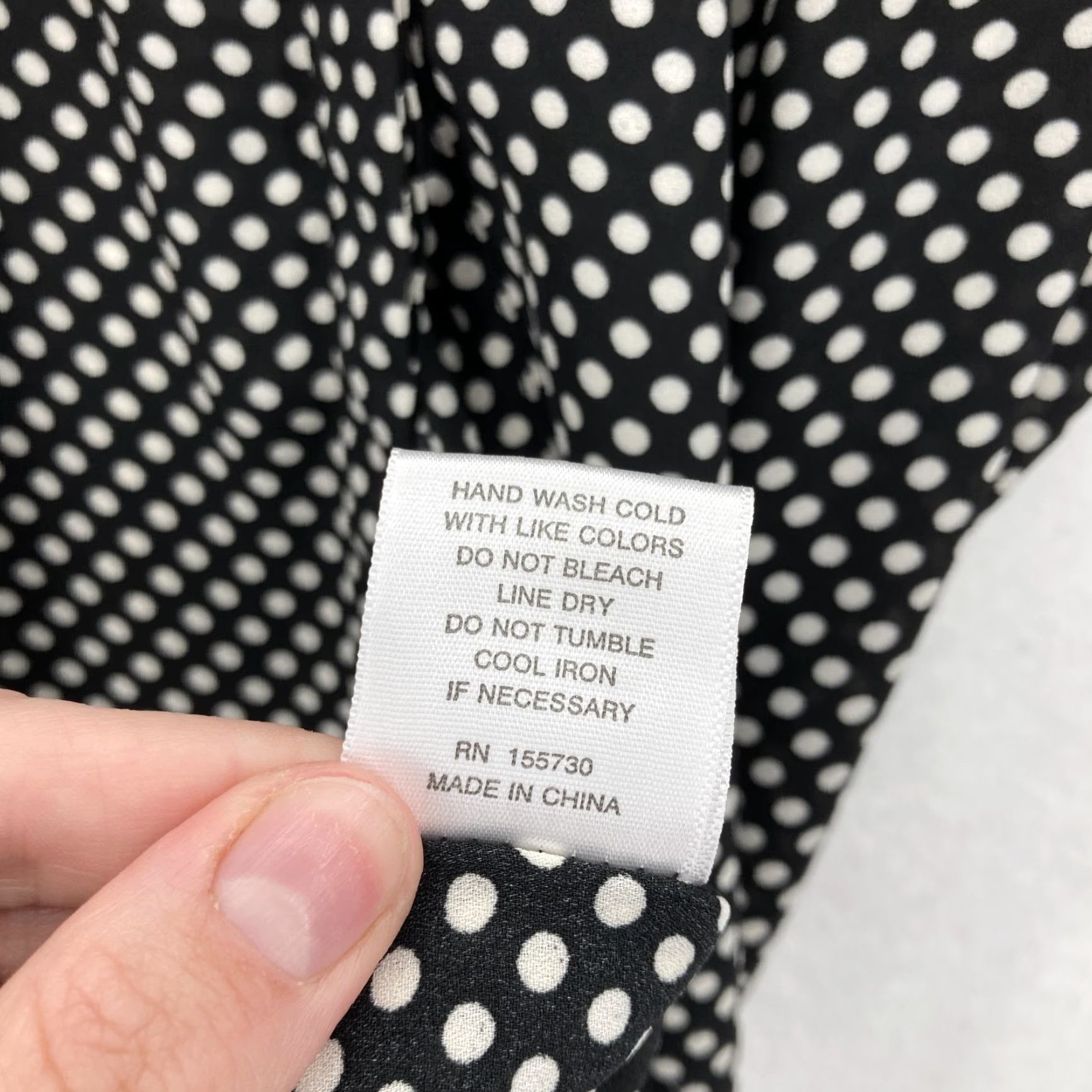 Vintage ROSE + OLIVE Shirt Womens 1X Black White Polka Dot Flutter Sleeve V-Neck Blouse Size XL / US 12-14 / IT 48-50 - 6 Thumbnail