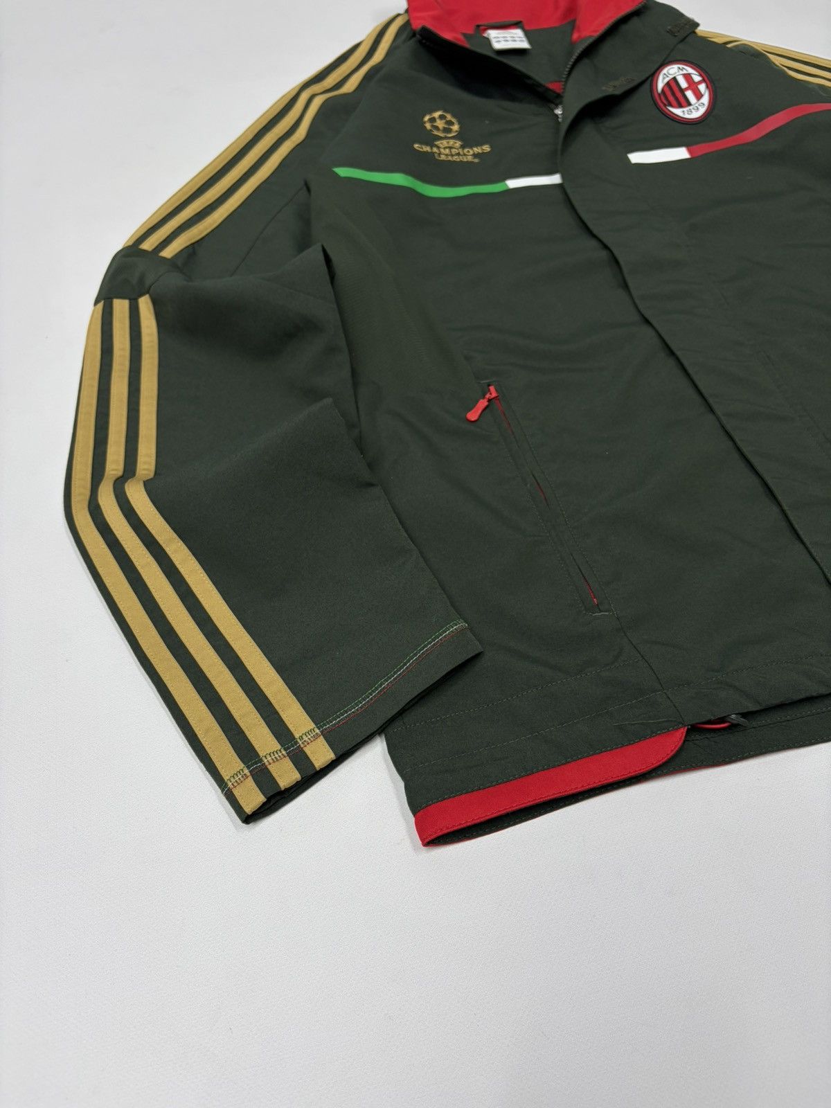 Nike AC Milan Adidas Tracksuit Champions League FootballY2K Set Size US L / EU 52-54 / 3 - 9 Thumbnail