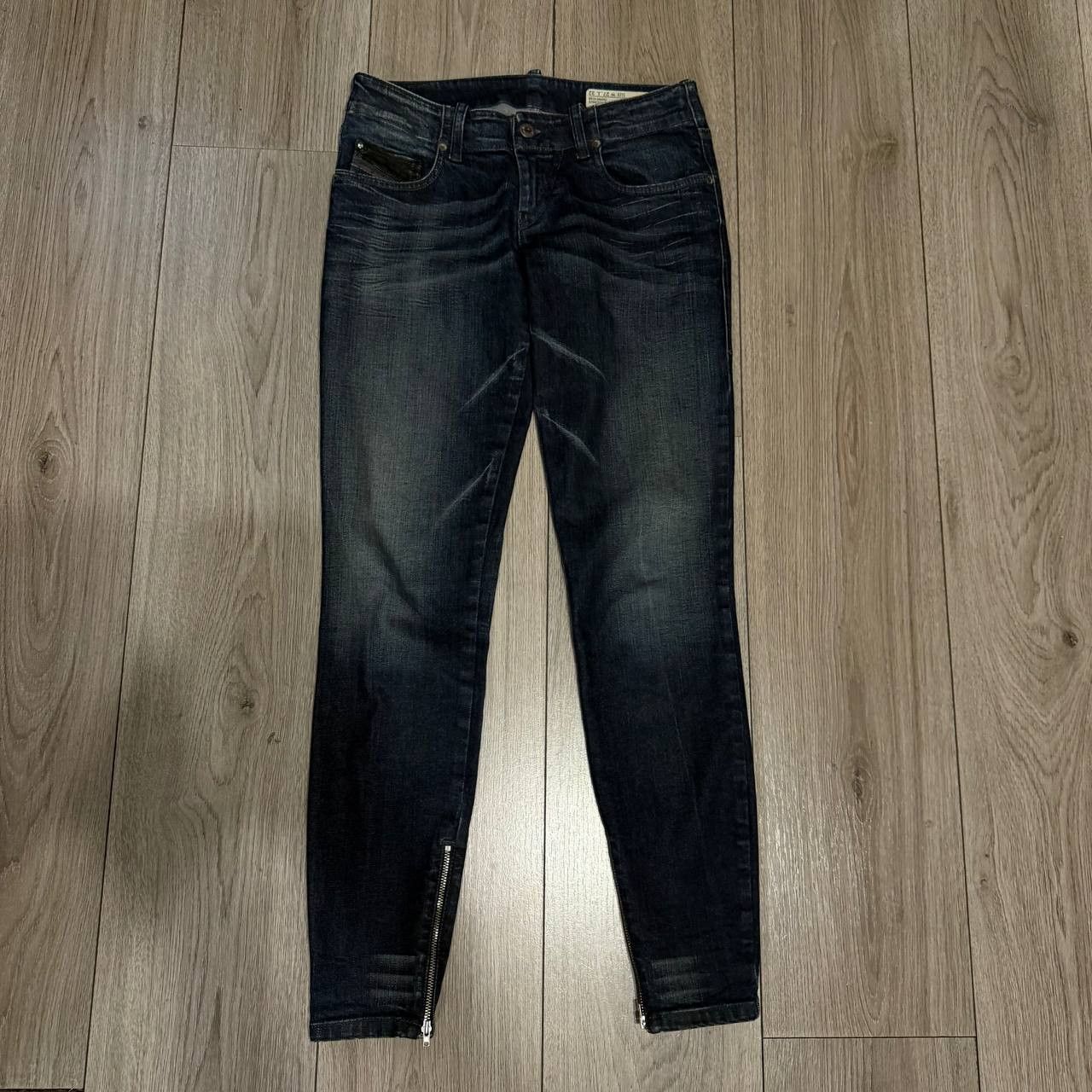 Diesel Diesel Grupee zip jeans super slim skinny womens W27 L32 Size 27" / US 4 / IT 40 - 1 Thumbnail