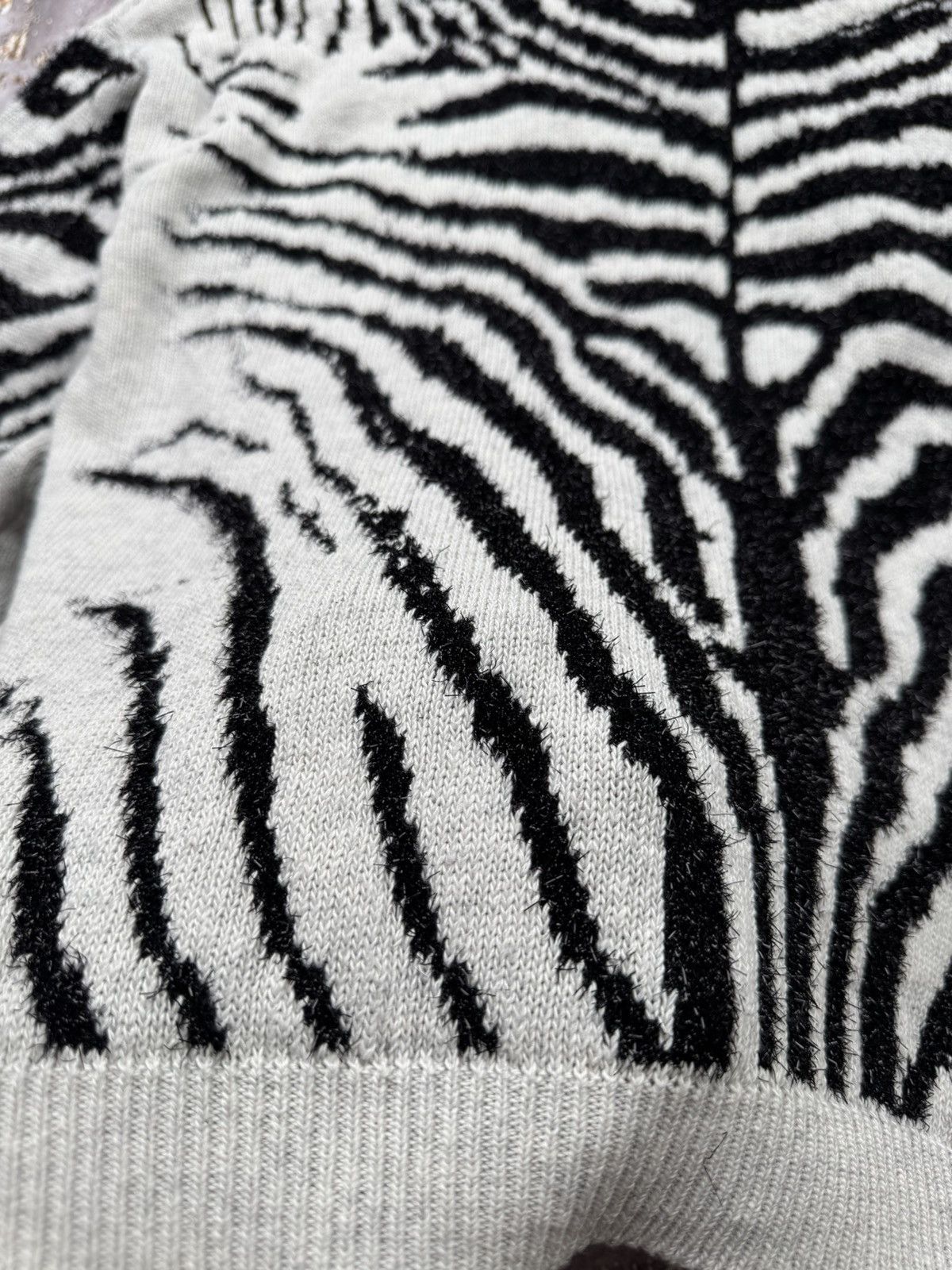 Diesel × Vintage Diesel Vintage Amazing Mohair Sweater Size M / US 6-8 / IT 42-44 - 4 Thumbnail