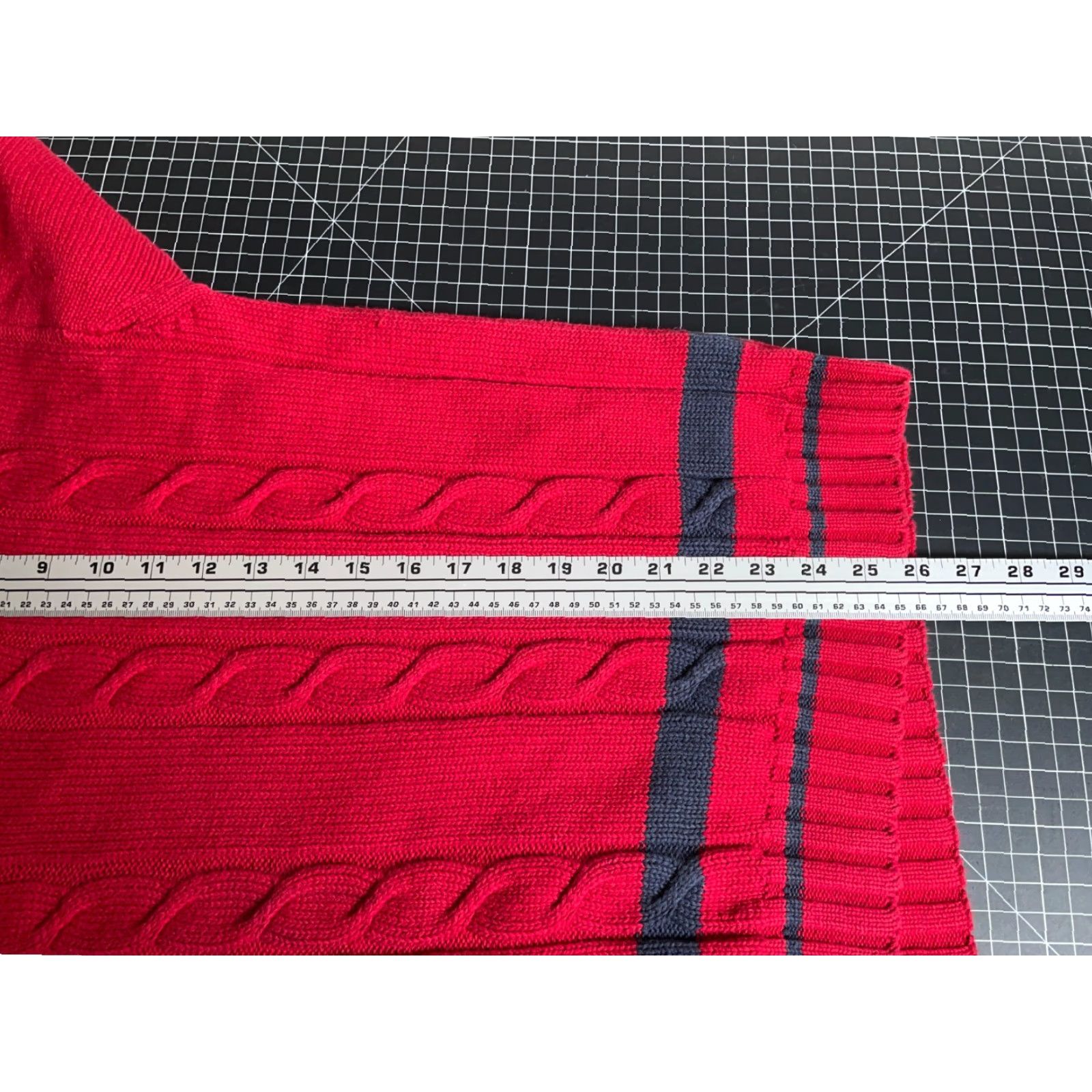 Gap VINTAGE Gap Tennis Sweater Men XL Red Blue V-Neck Cable Cotton Knit Preppy 90s Mens Pullover Winter Size US XL / EU 56 / 4 - 6 Thumbnail