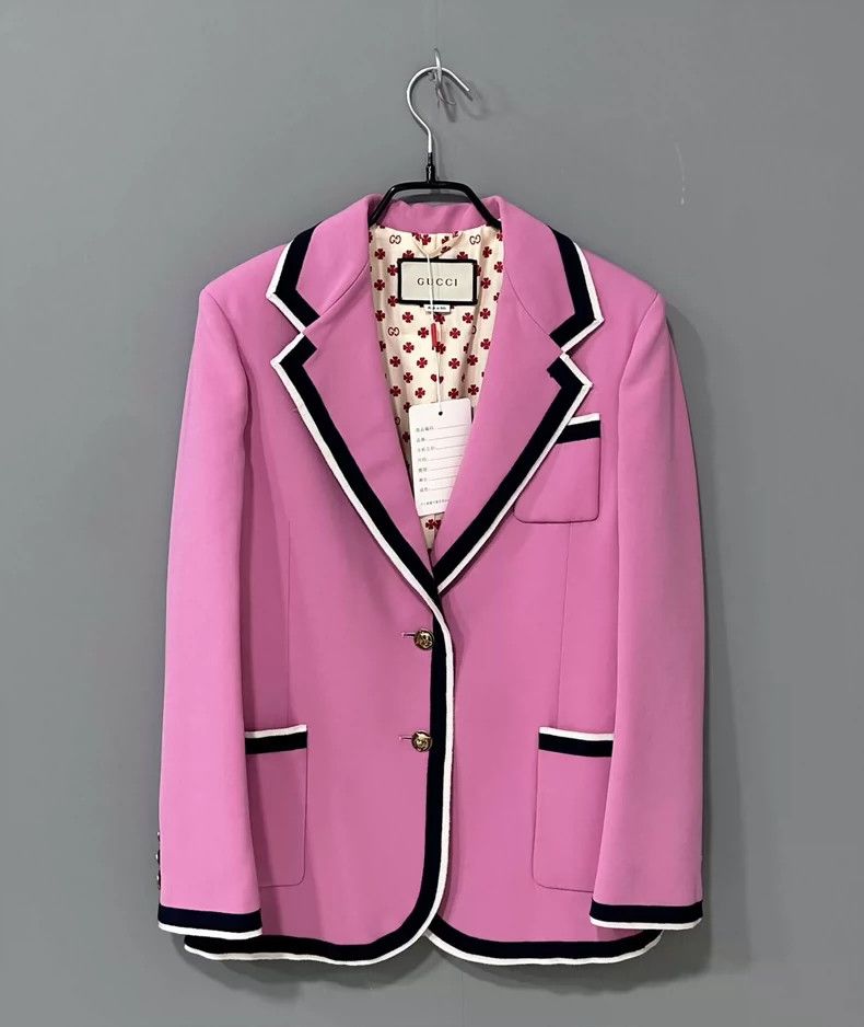 Gucci Gucci Pink retro suit 2501-Nextarrow Size 42R - 1 Thumbnail