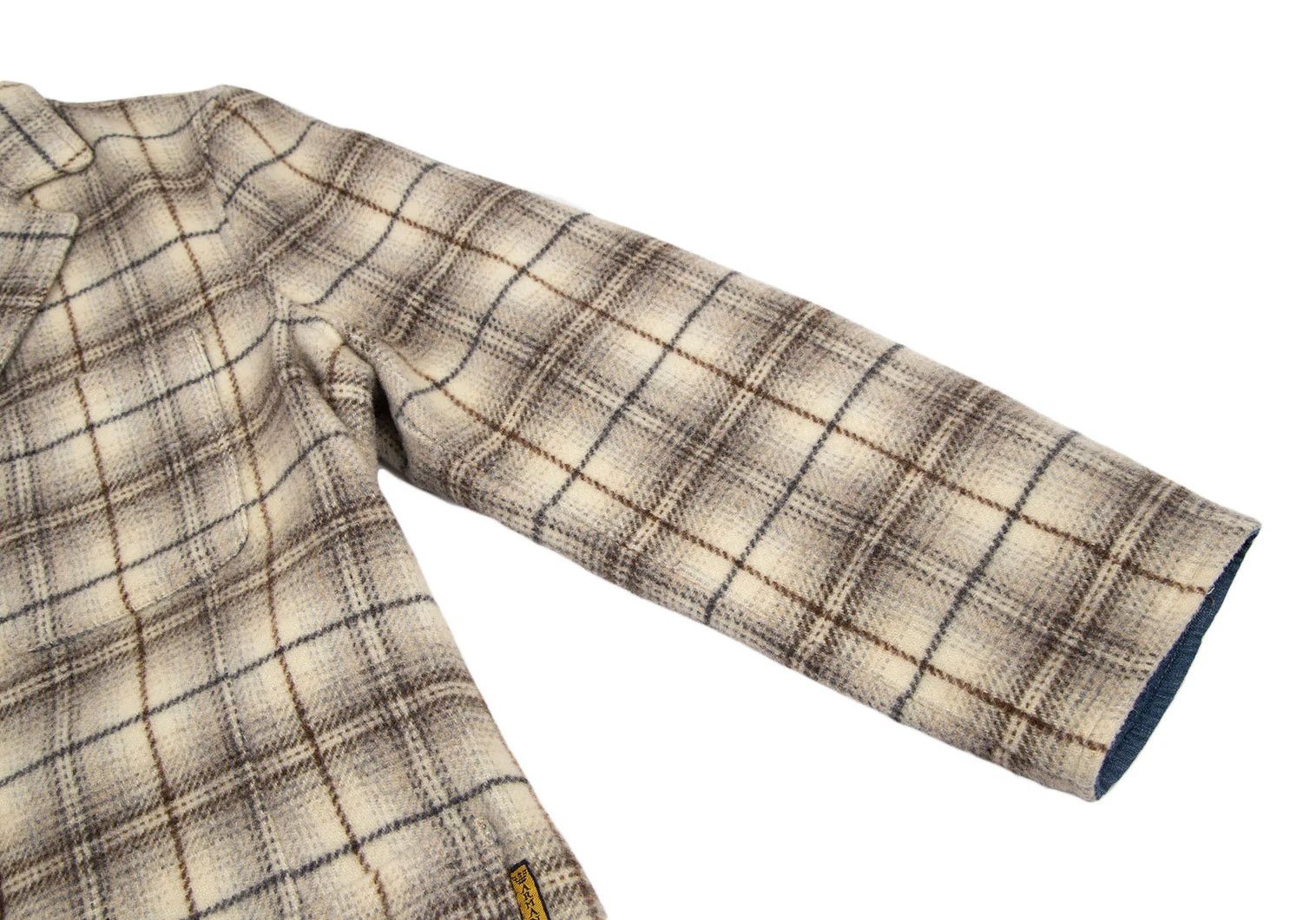 Armani Check Wool Blend Jacket in Cream, Size 42 Size US XXS / EU 40 - 6 Thumbnail