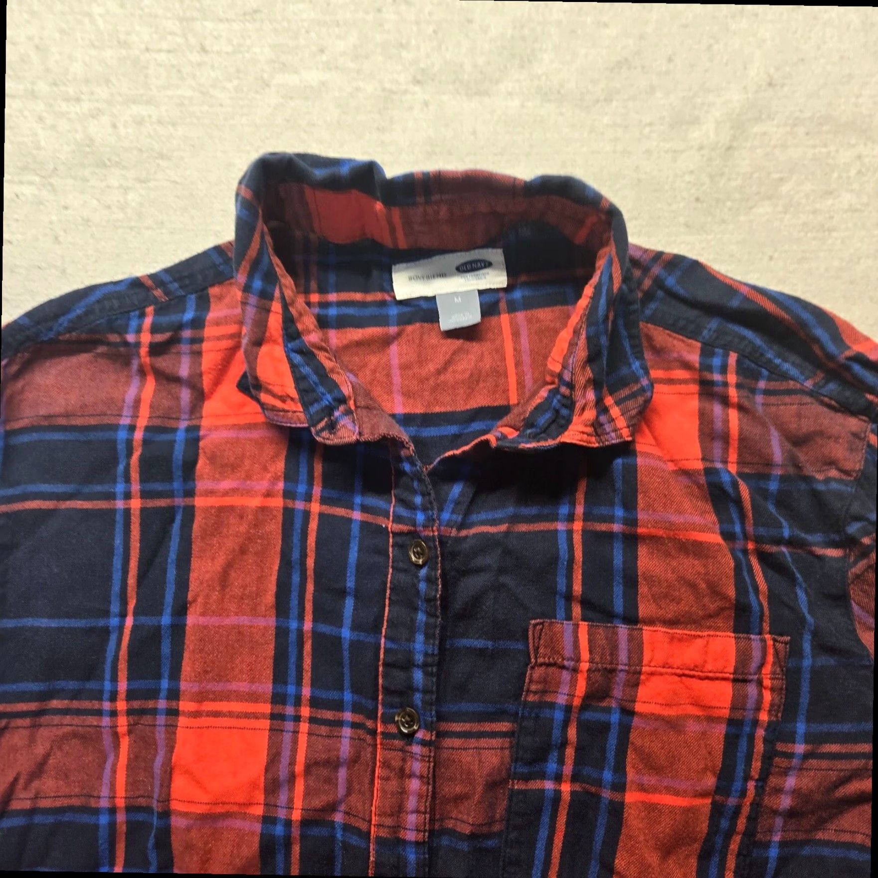 Old Navy Old Navy Plaid Button Up Long Sleeve Shirt Red Blue Adult Women's Medium Size M / US 6-8 / IT 42-44 - 2 Thumbnail