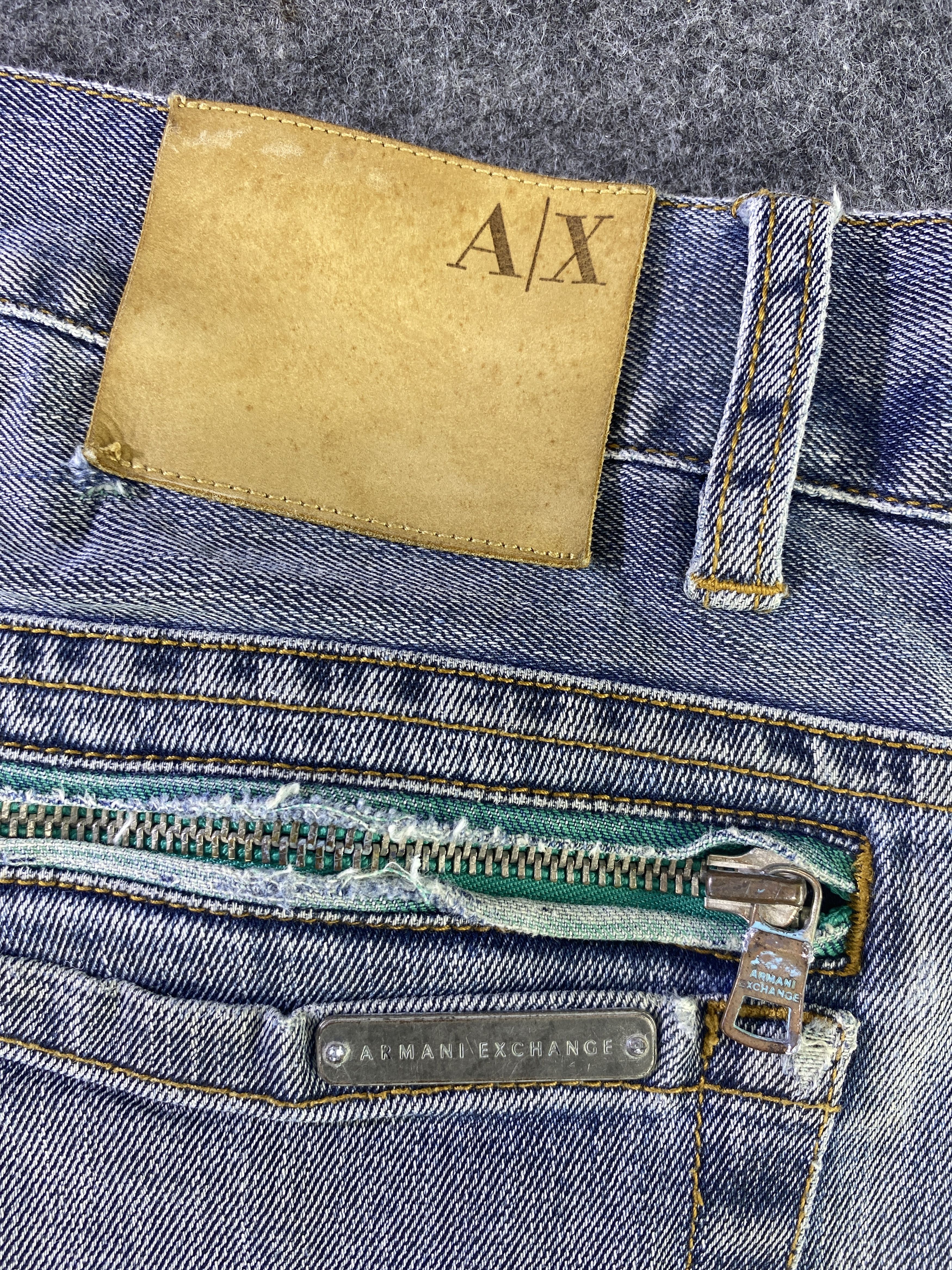 Armani Exchange Armani Exchange Blue Wash Jeans-J949 Size 33" - 13 Thumbnail