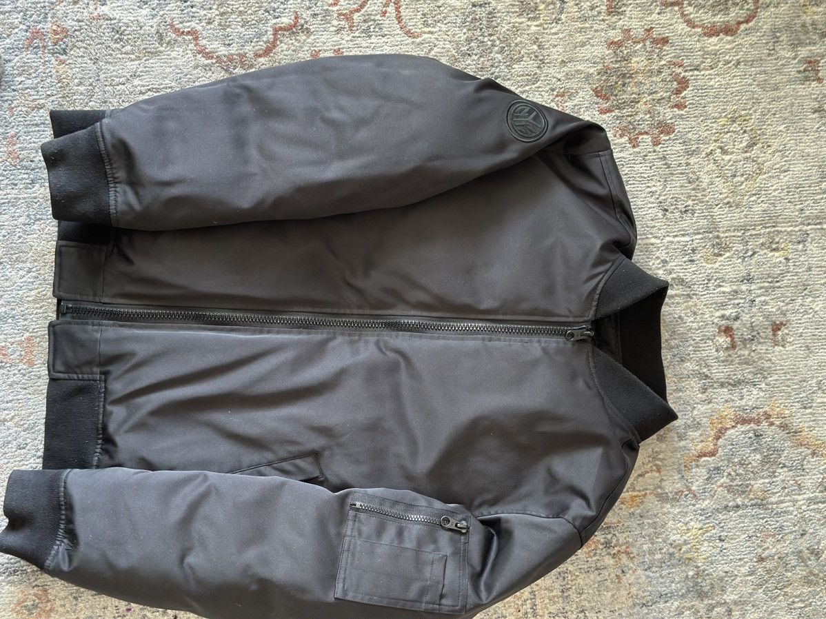 The Very Warm The Very Warm x NBALab reversible jacket Kristaps Porzingis Size US M / EU 48-50 / 2 - 7 Thumbnail