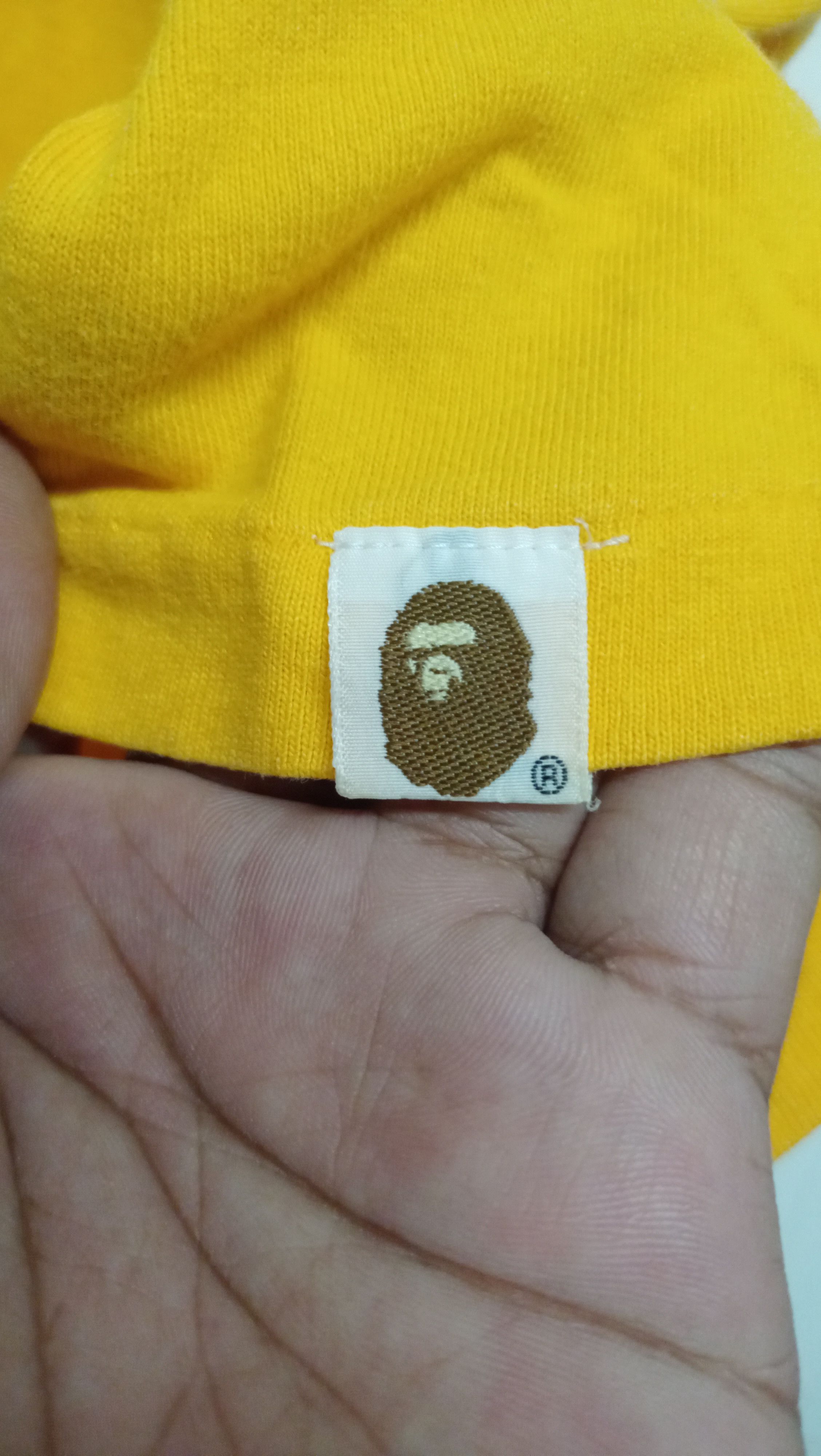 Bape Vintage Bape Big Head t shirt Size US L / EU 52-54 / 3 - 5 Thumbnail