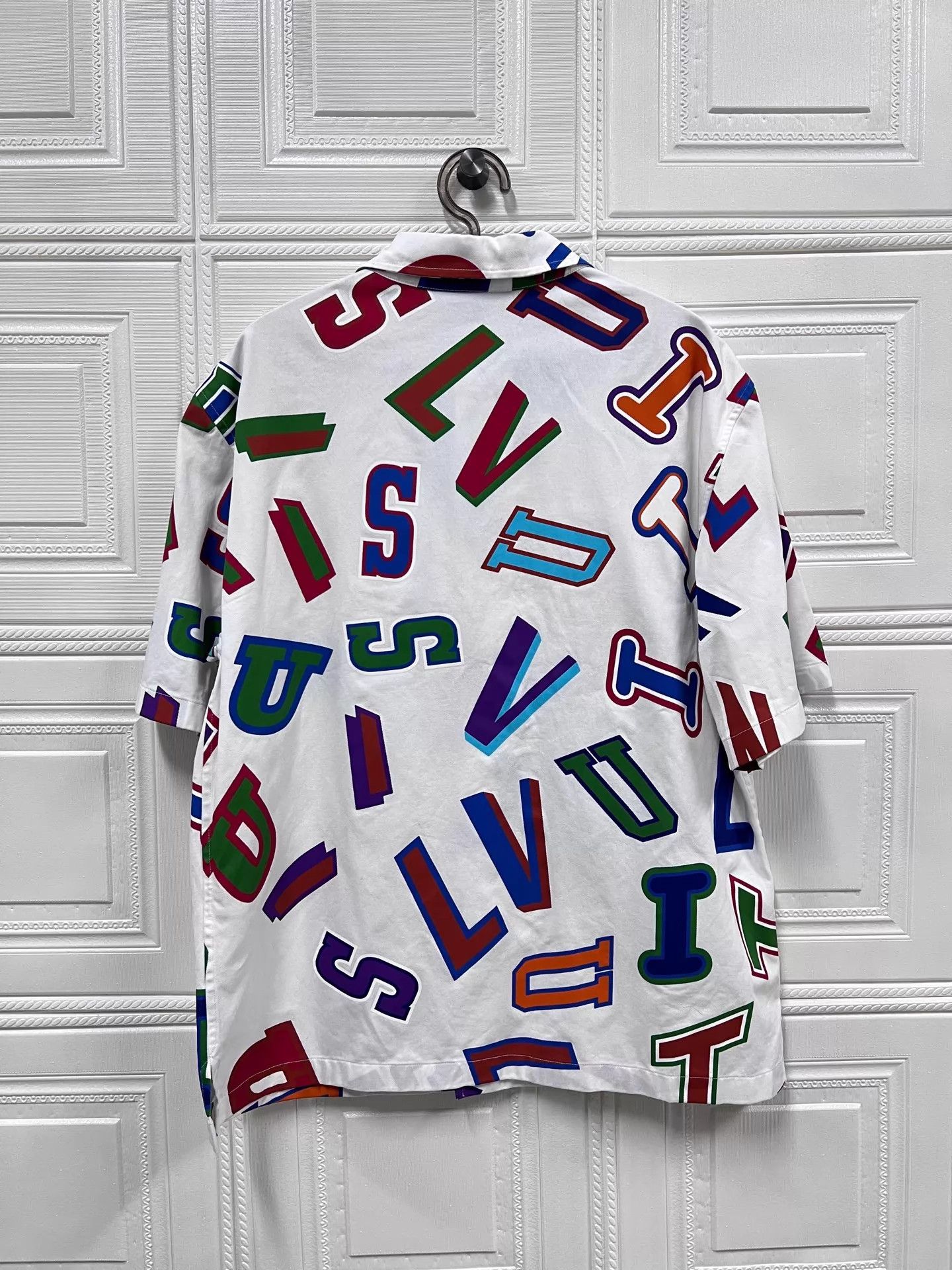 Louis Vuitton LV NBA white print short-sleeve shirt L 99 new Size US L / EU 52-54 / 3 - 2 Thumbnail
