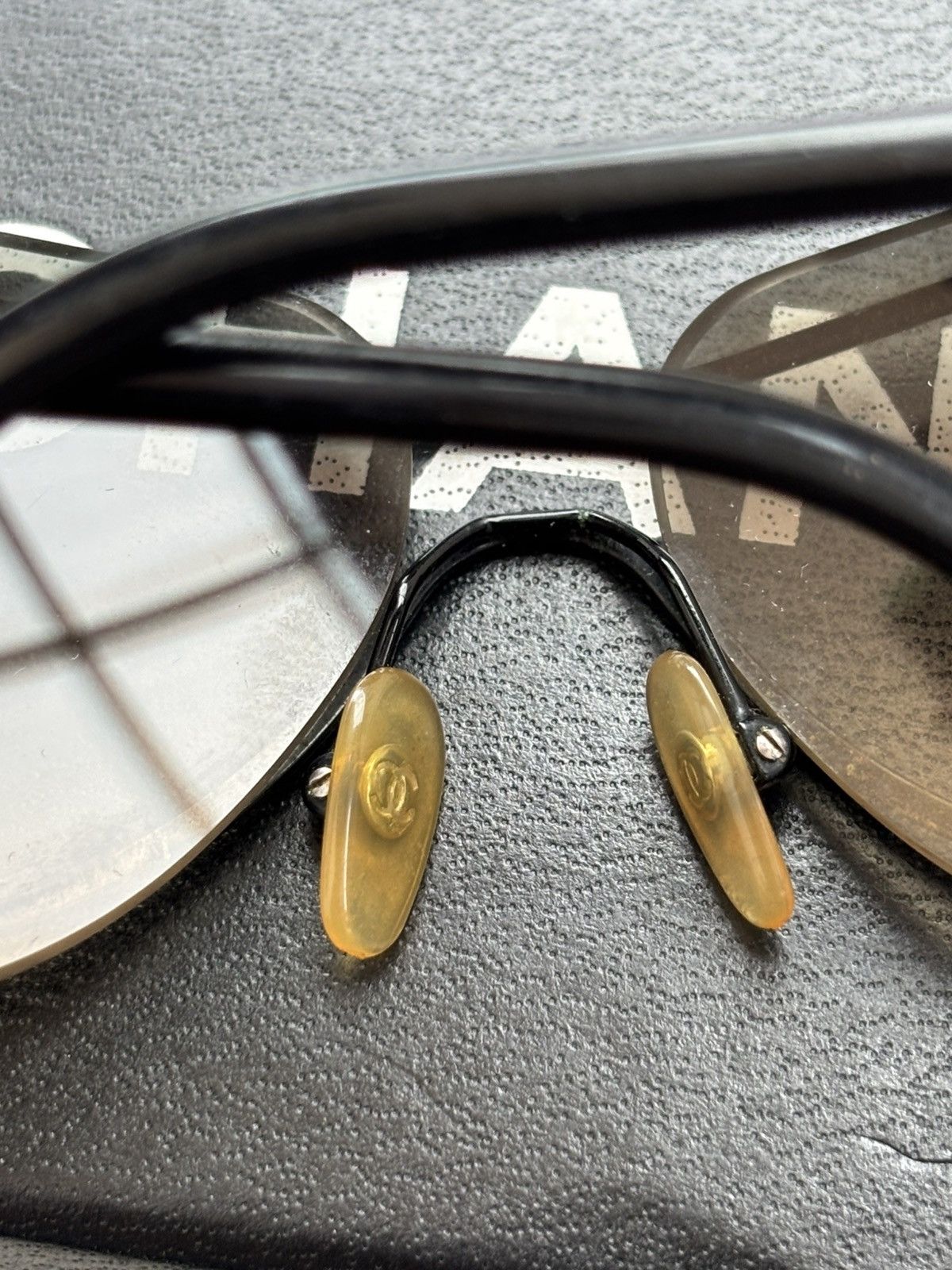 Chanel Vintage Y2K Rimless Sunglasses 4027 Size ONE SIZE - 11 Thumbnail