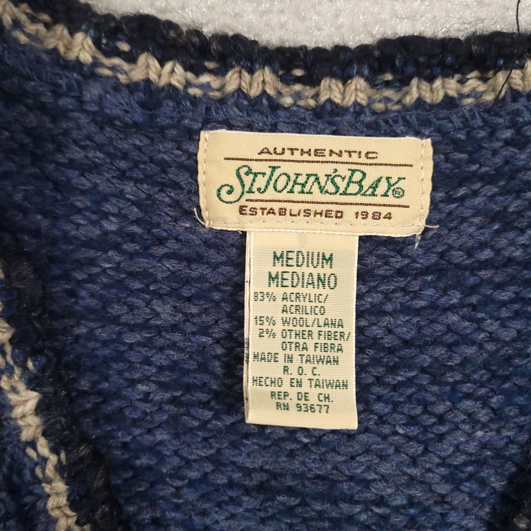 Vintage VINTAGE St John’s Bay Knit Wool Sweater Fair Isle Cabincore Preppy Women Medium Size M / US 6-8 / IT 42-44 - 8 Thumbnail