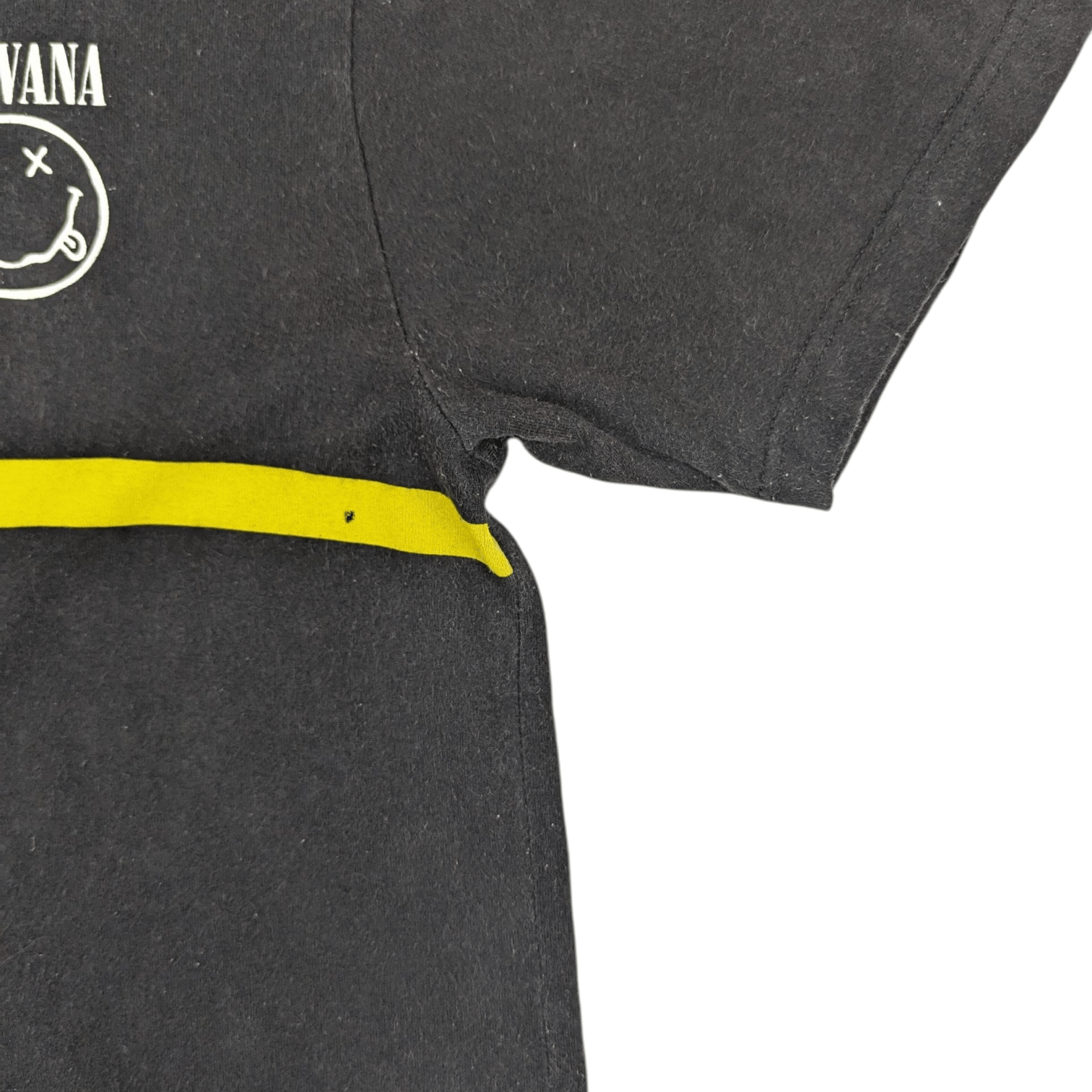 Nirvana UNIQLO x NIRVANA Kurt Cobain T Shirt Size US M / EU 48-50 / 2 - 6 Thumbnail