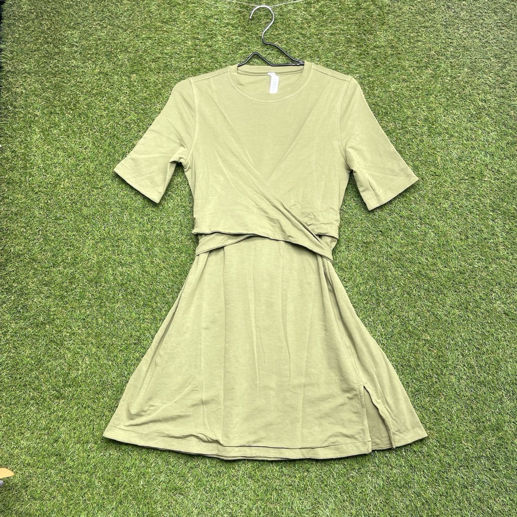 Lululemon Lululemon Dress Shirt Womens Size 4 Casual T Shirt Dress Cotton Jersey Short Sleeve Crew Neck Pullover Solid Green Lightweight Stretch Athleisure Size S / US 4 / IT 40 - 3 Thumbnail