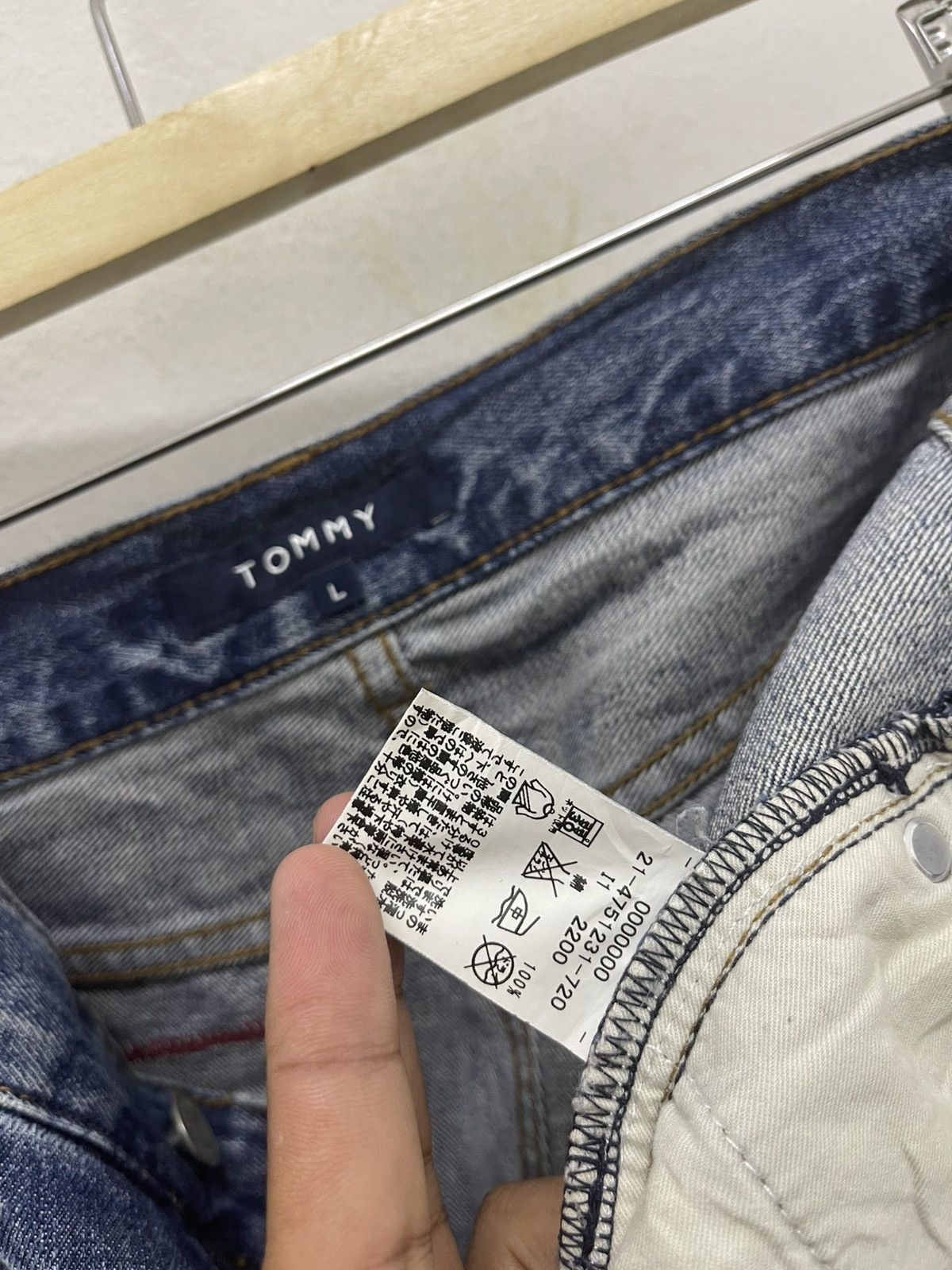 Tommy Jeans Rare Vintage TOMMY Spell Out Daicock Style Size US 35 - 11 Thumbnail
