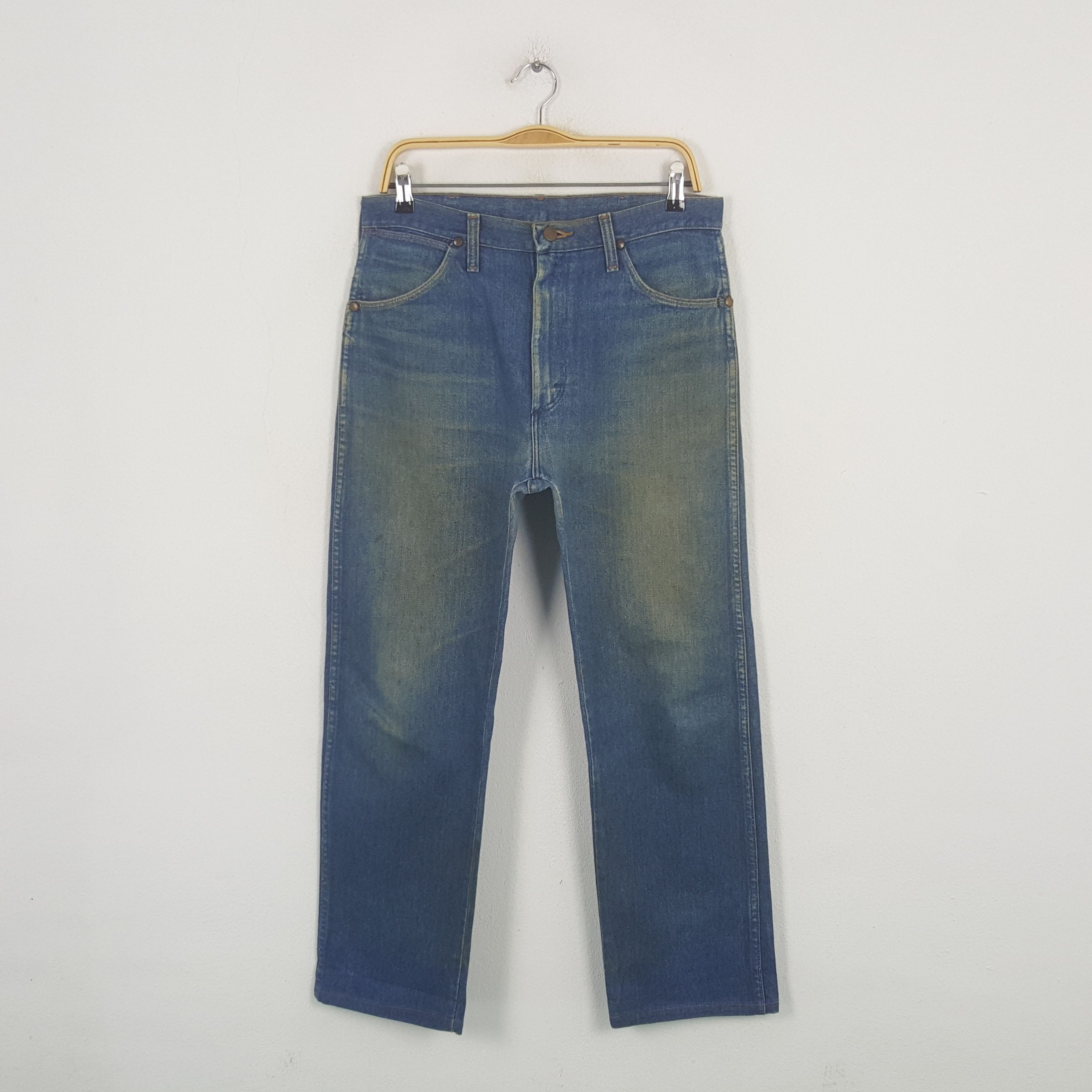 Wrangler Vintage Wrangler American Regular Style Denim Jeans RR17 Size US 32 / EU 48 - 1 Thumbnail