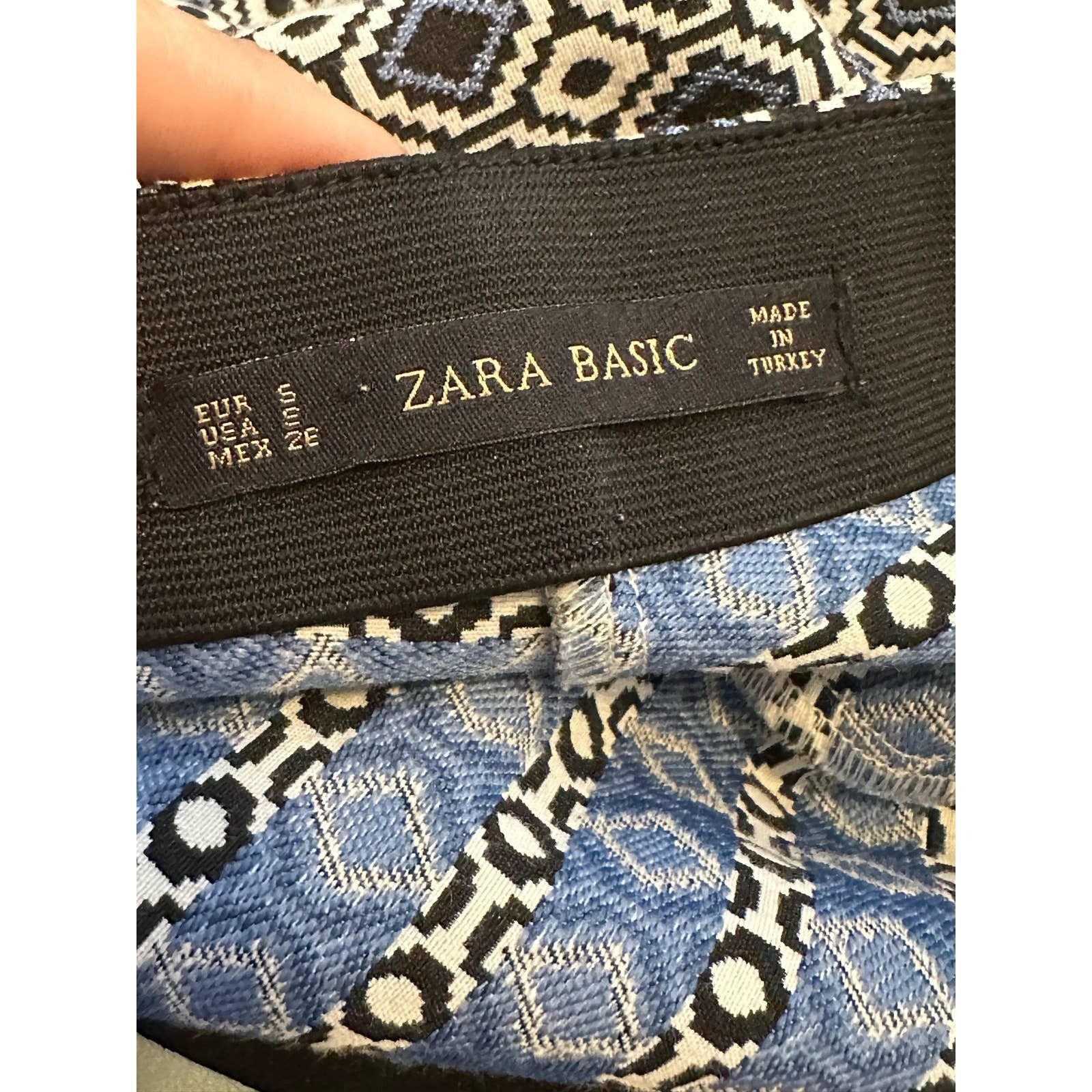 Zara Zara geometric print flat front side zipper pants size Small Size 30" / US 8 / IT 44 - 3 Thumbnail