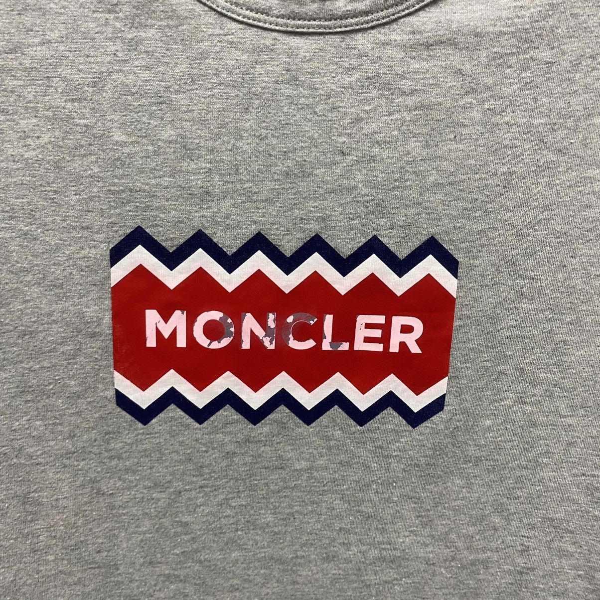 Moncler Moncler T Shirt Size US S / EU 44-46 / 1 - 4 Thumbnail