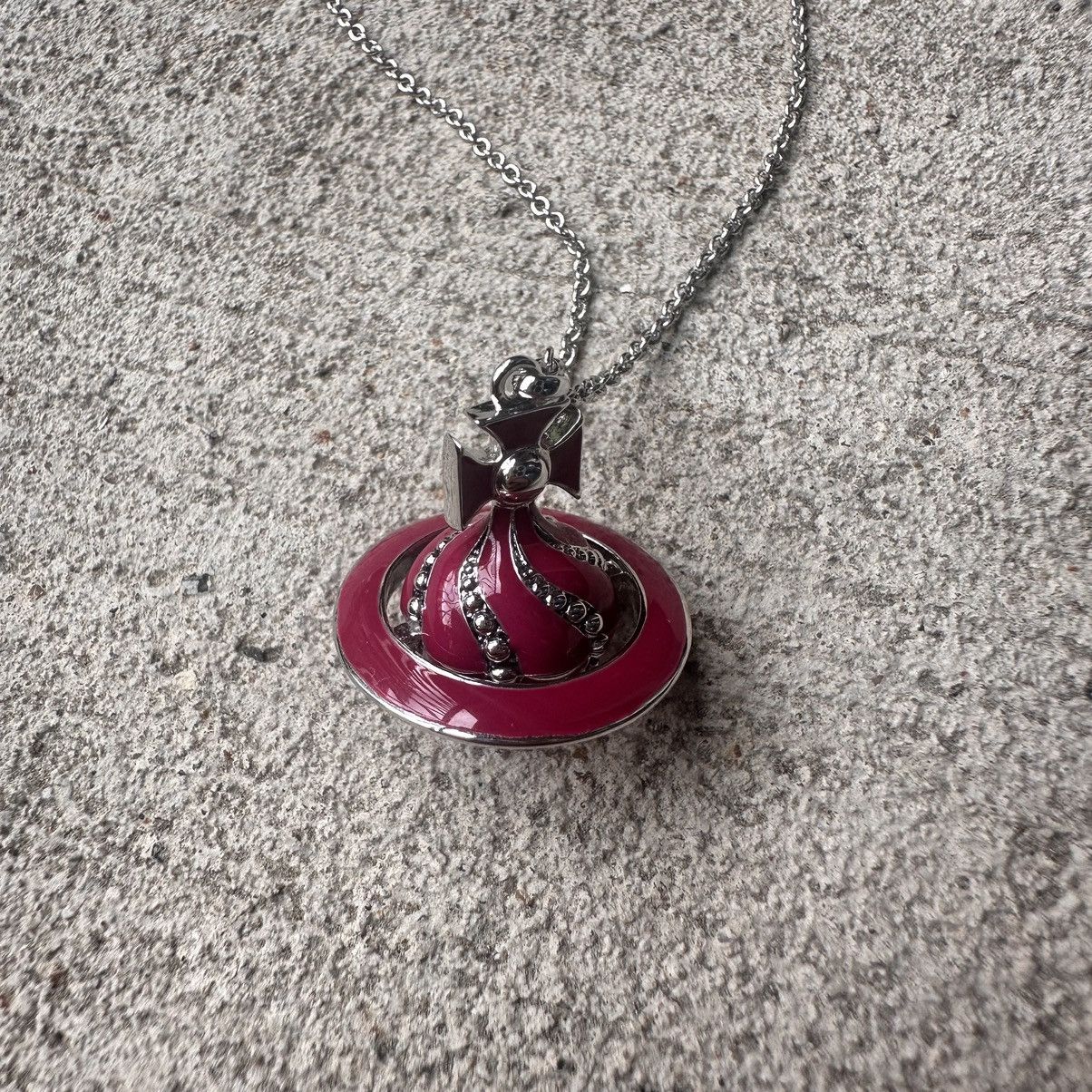 Vivienne Westwood Vivienne Westwood 3D Orb Rare pink silver Necklace Size ONE SIZE - 3 Thumbnail