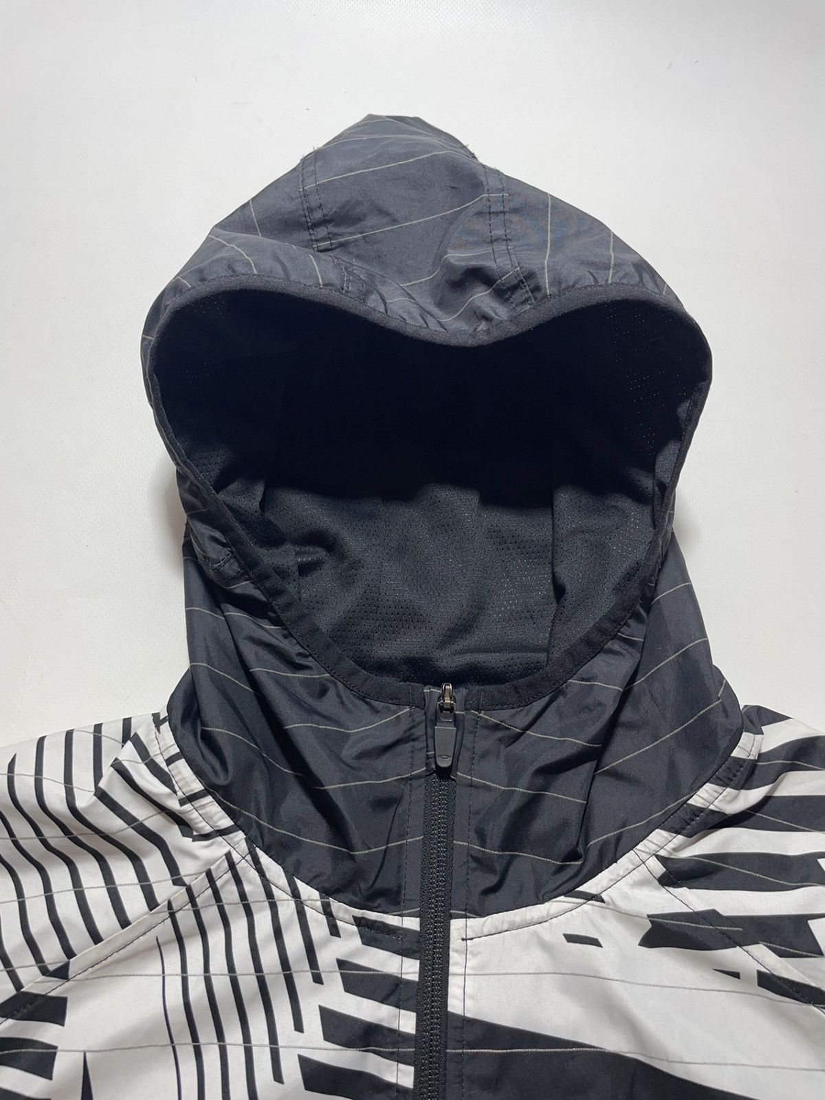 Oakley Oakley Reflective Stripes Light Jacket Size US M / EU 48-50 / 2 - 8 Thumbnail
