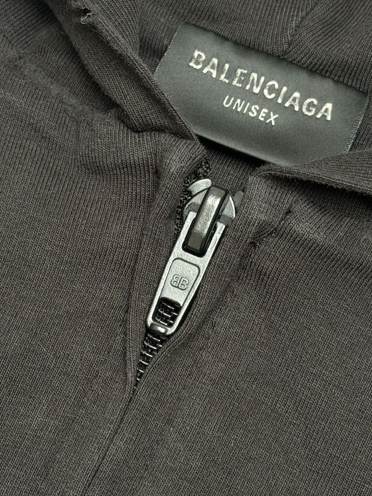 Balenciaga Balenciaga Antique Logo Print Peeling Stretch Zip Up Hoodie Size US XS / EU 42 / 0 - 9 Thumbnail