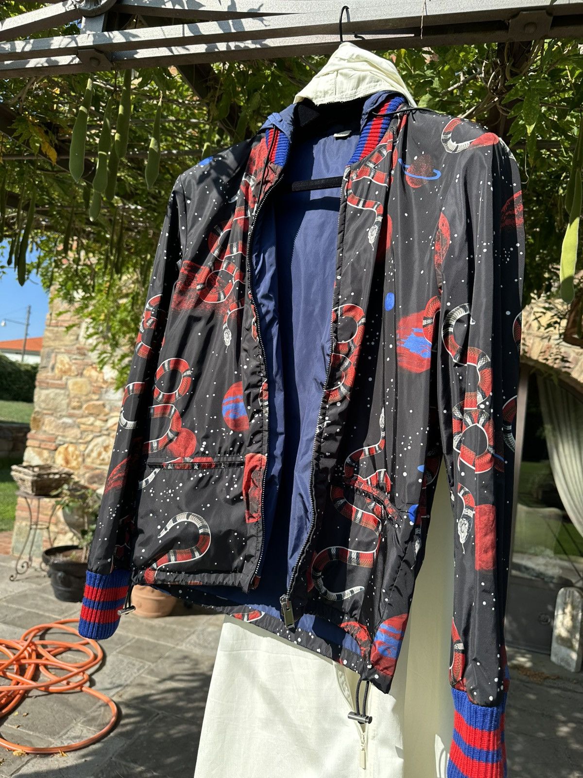 Gucci Gucci Space Snake Print Hood Jacket Size US S / EU 44-46 / 1 - 2 Thumbnail