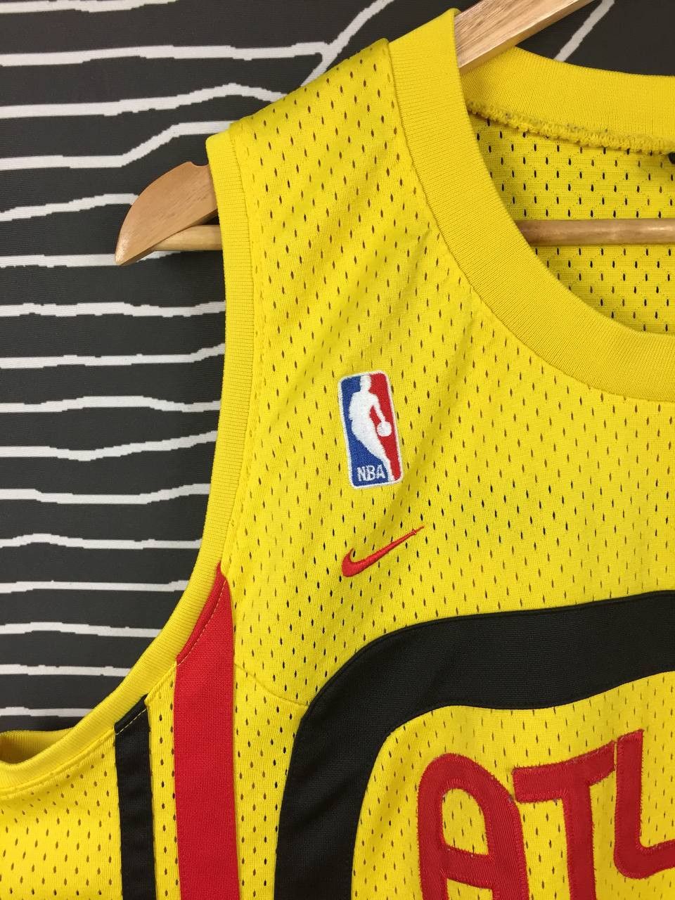 NBA Vtg Nike NBA Atlanta Hawks Shareef Abdur Rahim Jersey Size US XL / EU 56 / 4 - 5 Thumbnail