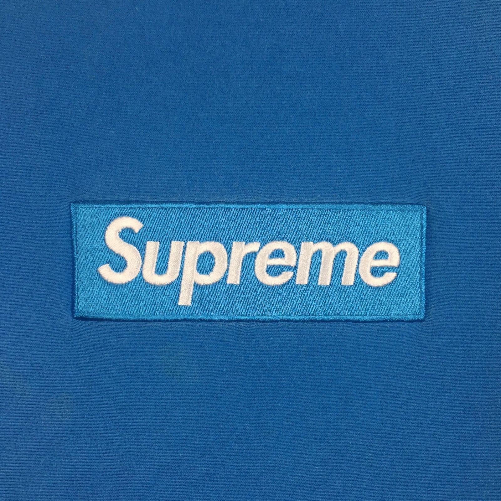 Supreme 2018 Supreme Royal Blue Box Logo Crewneck Size US M / EU 48-50 / 2 - 3 Thumbnail