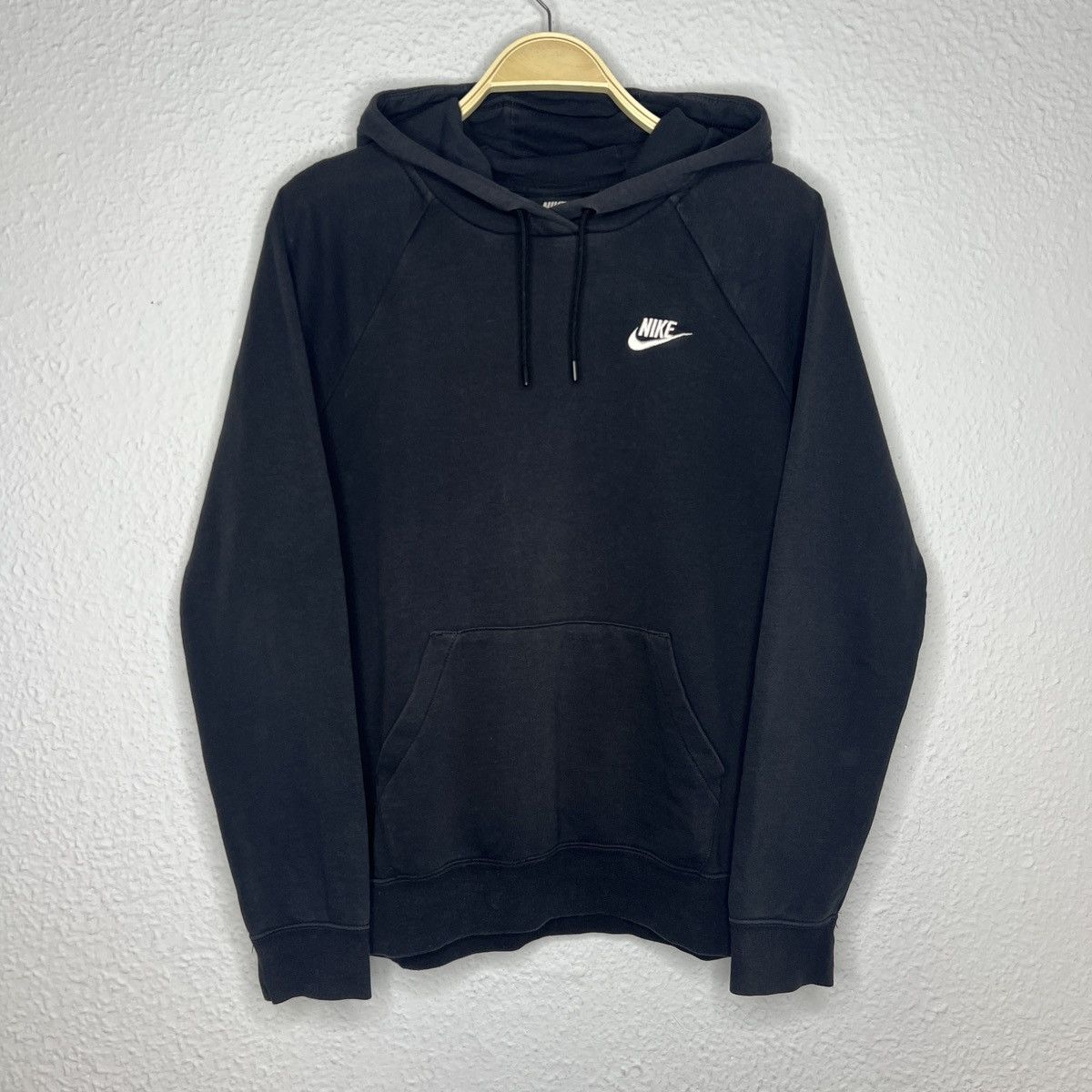 Nike Vintage Nike Hoodie Black Logo Swoosh Boxy 90s Y2K Size US M / EU 48-50 / 2 - 1 Thumbnail