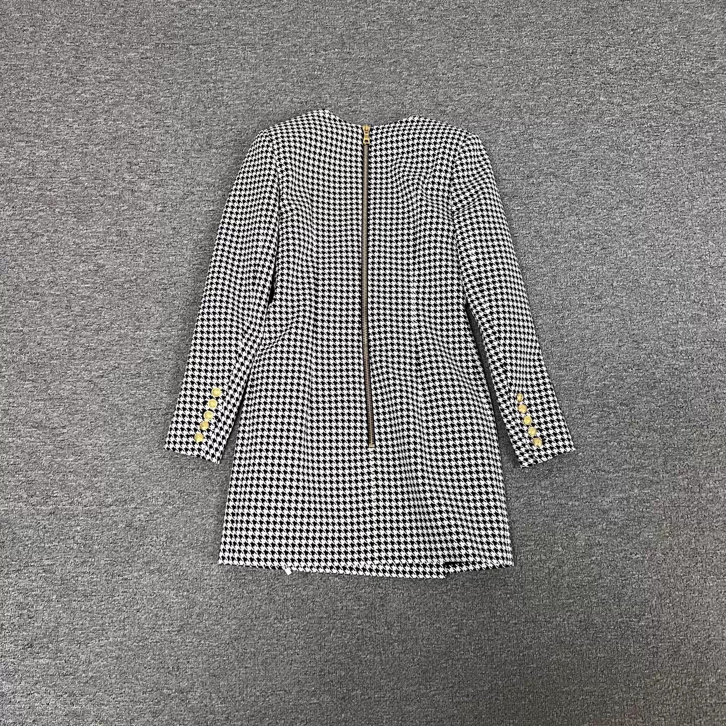 Balmain Balmain Houndstooth Gold Button Dress Coat 36 NWT Size XS / US 0-2 / IT 36-38 - 3 Thumbnail