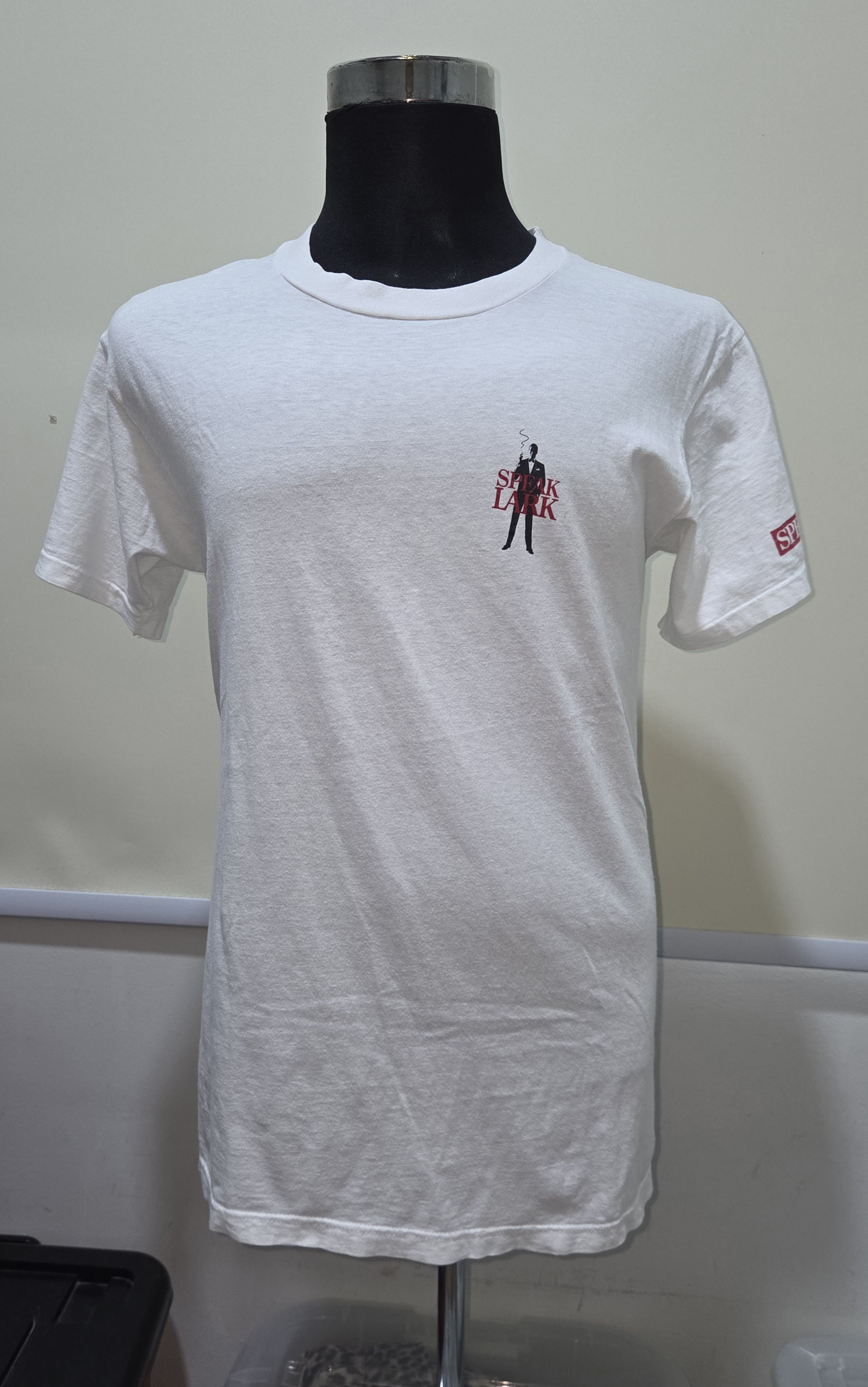 Vintage Vintage Speak Lark James Bond Movie Tobacco Cigarette Shirt Size US L / EU 52-54 / 3 - 3 Thumbnail