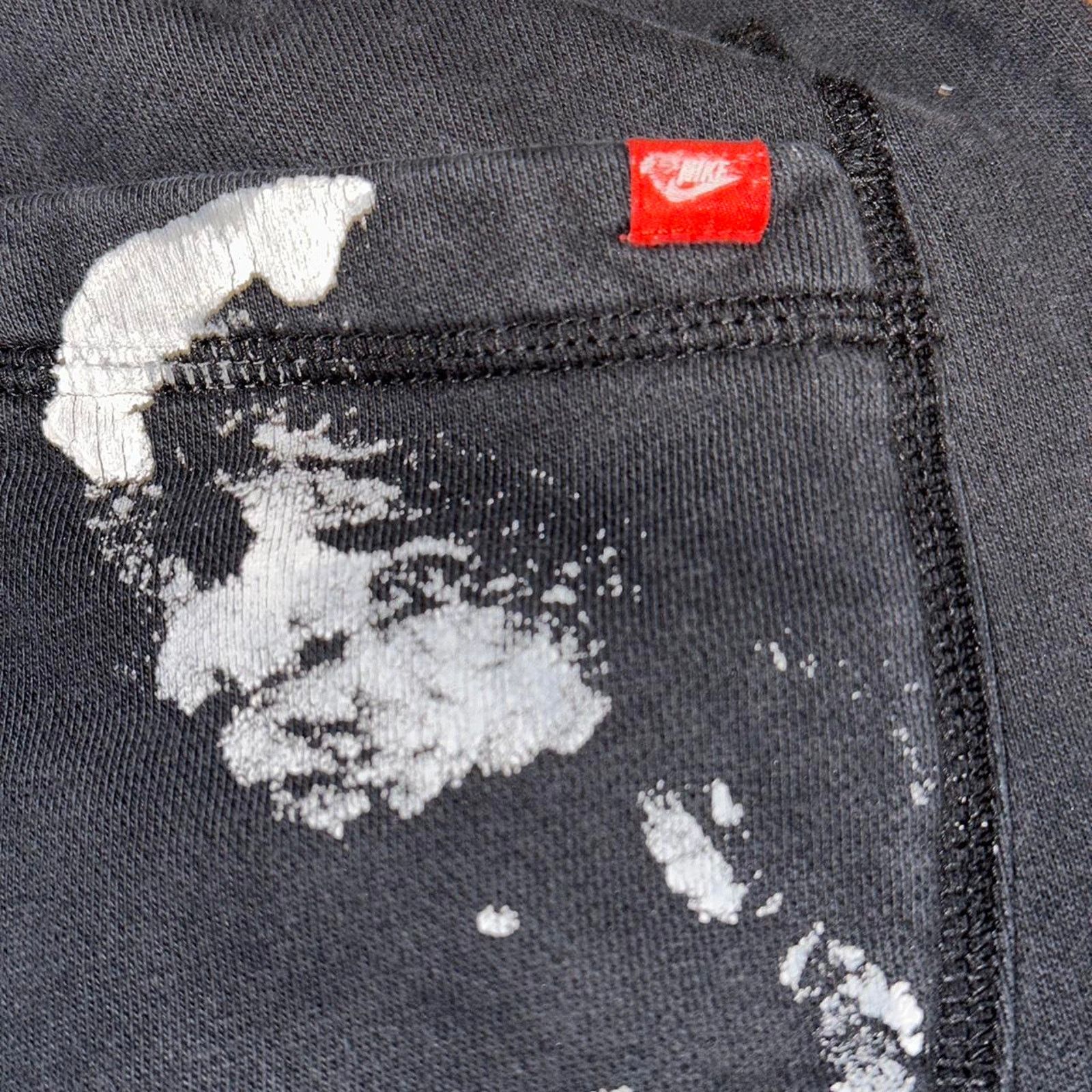 Nike Vintage Nike Sweatpants Paint Splattered size M Size US 30 / EU 46 - 8 Thumbnail