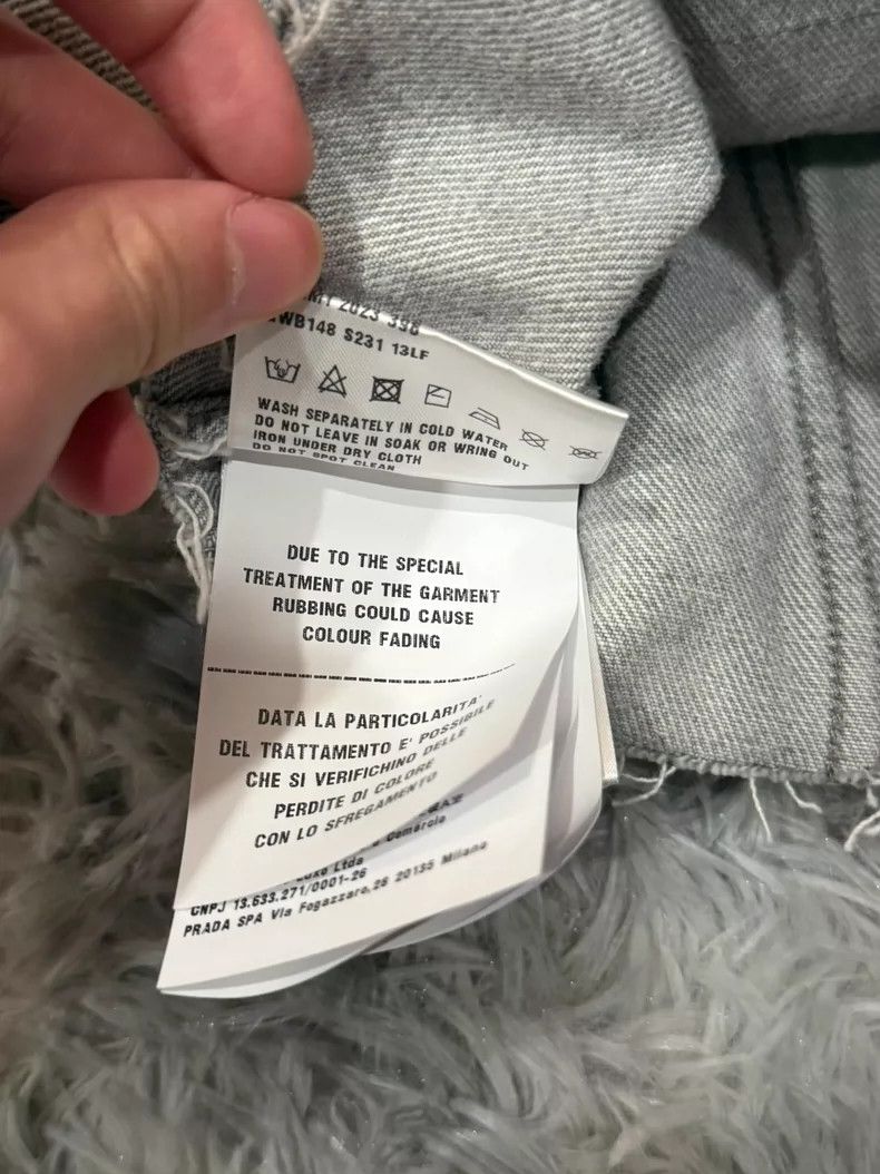 Miu Miu Miu Miu Button denim jacket Size XS / US 0-2 / IT 36-38 - 6 Thumbnail