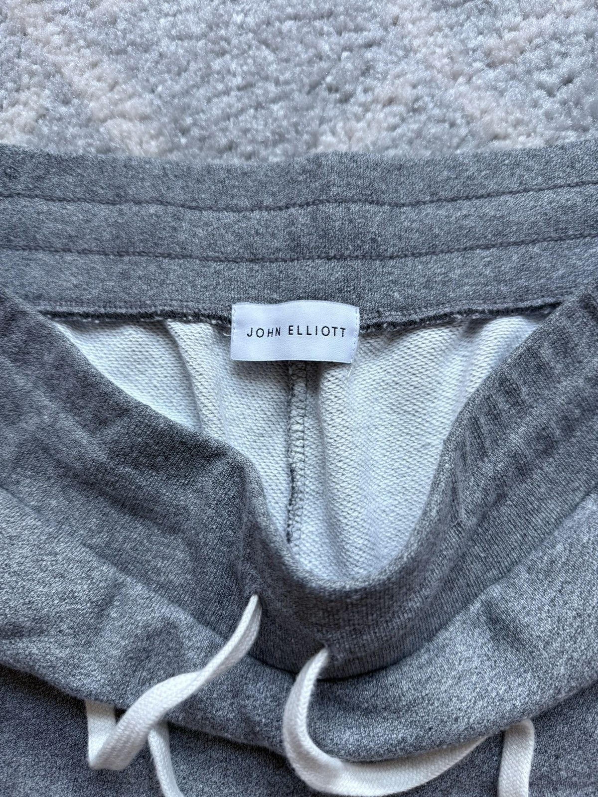 John Elliott John Elliot Grey Sweat Shorts size 3 Size US 32 / EU 48 - 2 Thumbnail