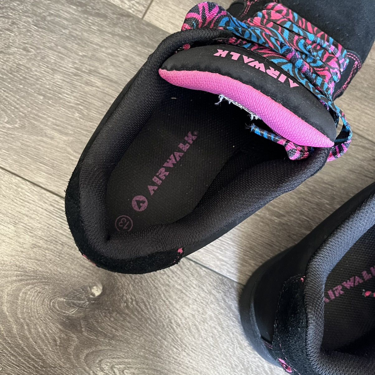 Airwalk Vintage Y2K Airwalk Karma Black Pink Skateboarding Low Shoes Size US 13 / EU 46 - 6 Thumbnail