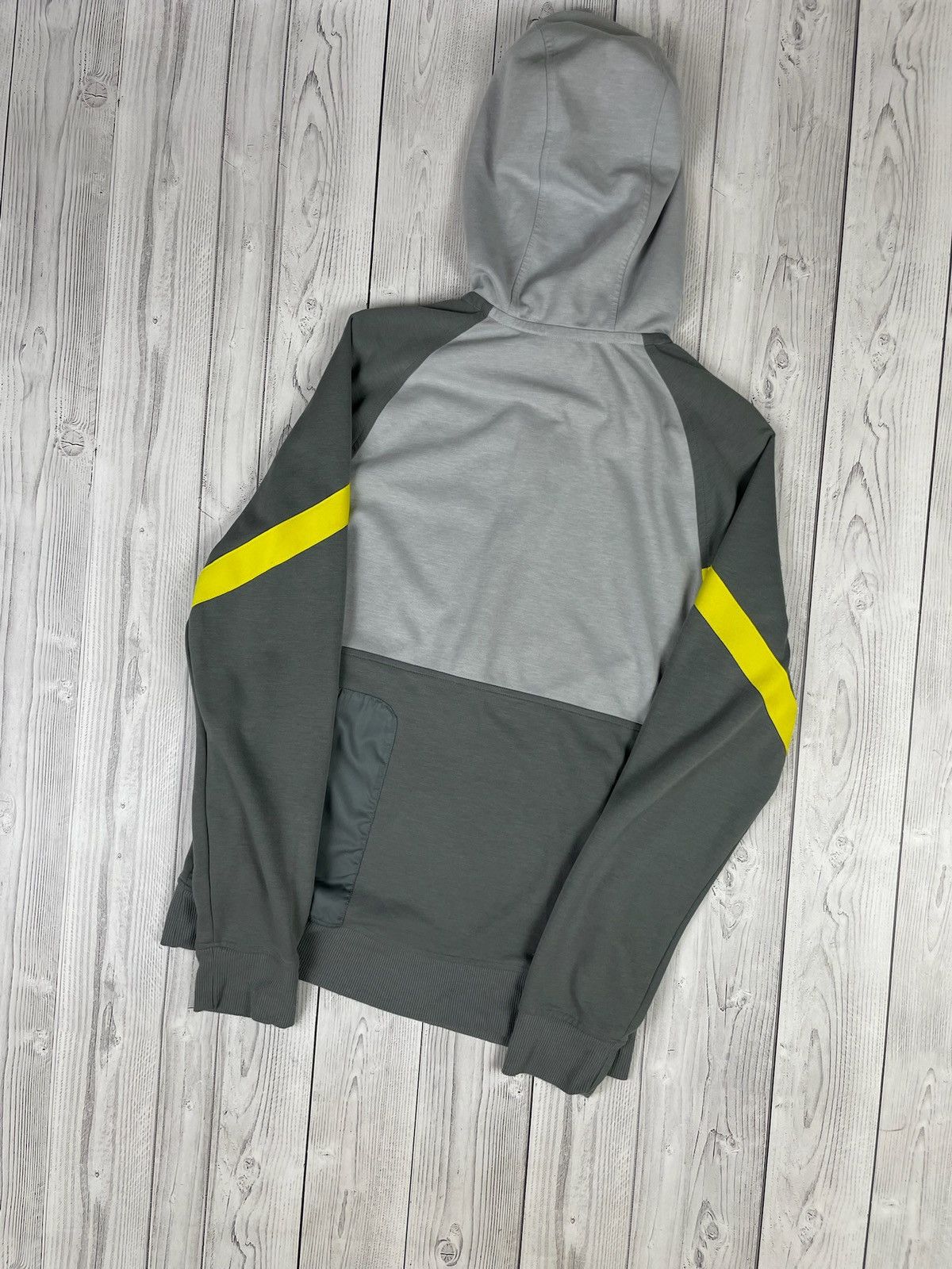 Nike Vintage nike Liverpool soccer hoodie size S grey Size US S / EU 44-46 / 1 - 4 Thumbnail