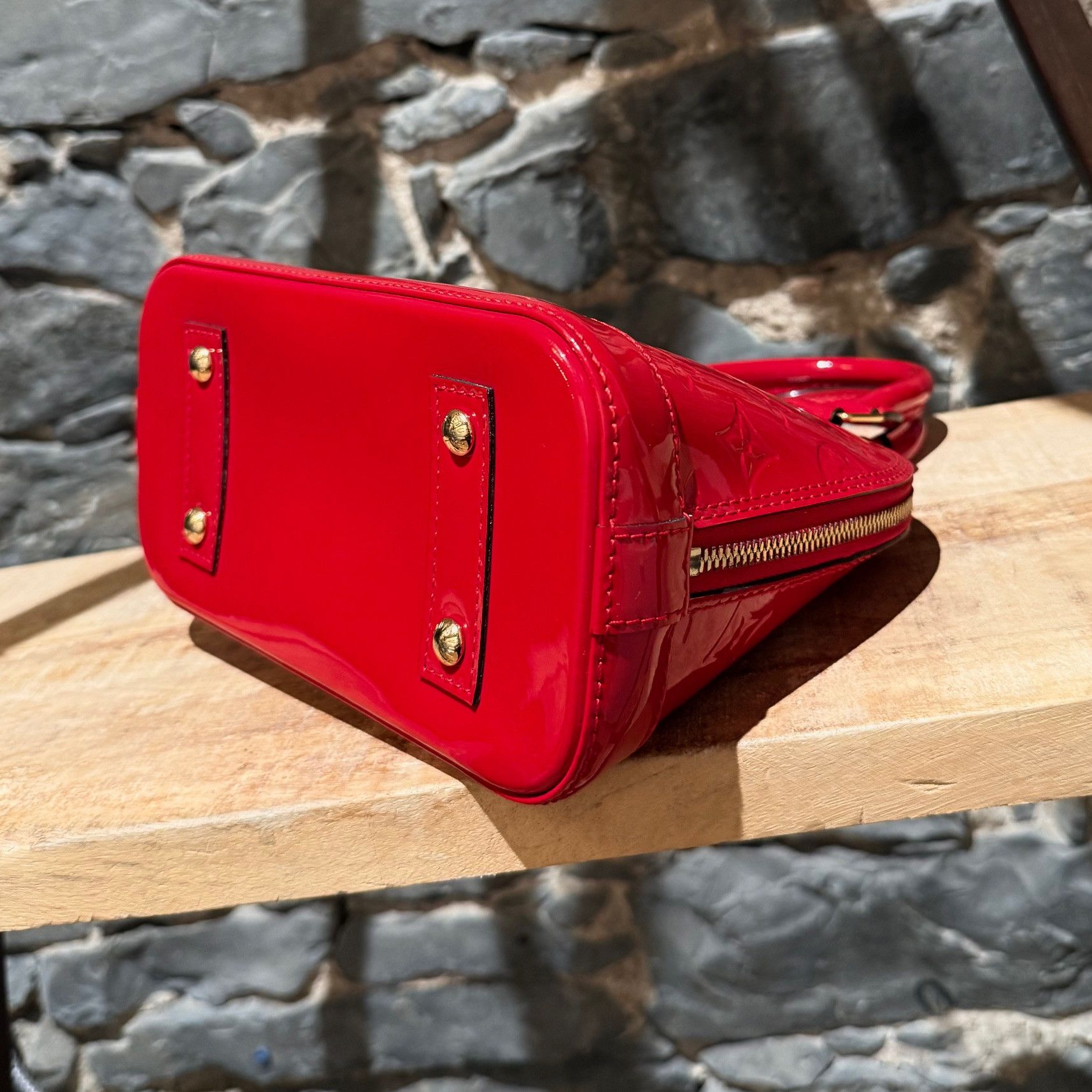Louis Vuitton Louis Vuitton 2015 Red Monogramme Vernis Alma BB Bag Size ONE SIZE - 18 Thumbnail