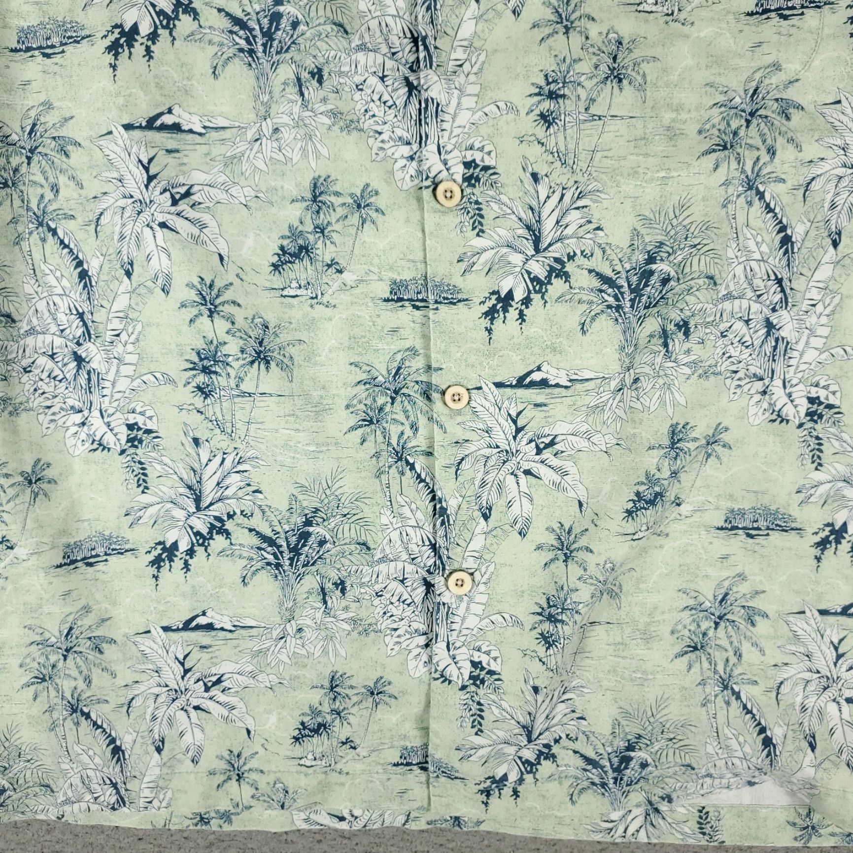 Tommy Bahama Tommy Bahama Shirt Mens XL Green Floral Modal Hawaiian Button Up Size US XL / EU 56 / 4 - 3 Thumbnail